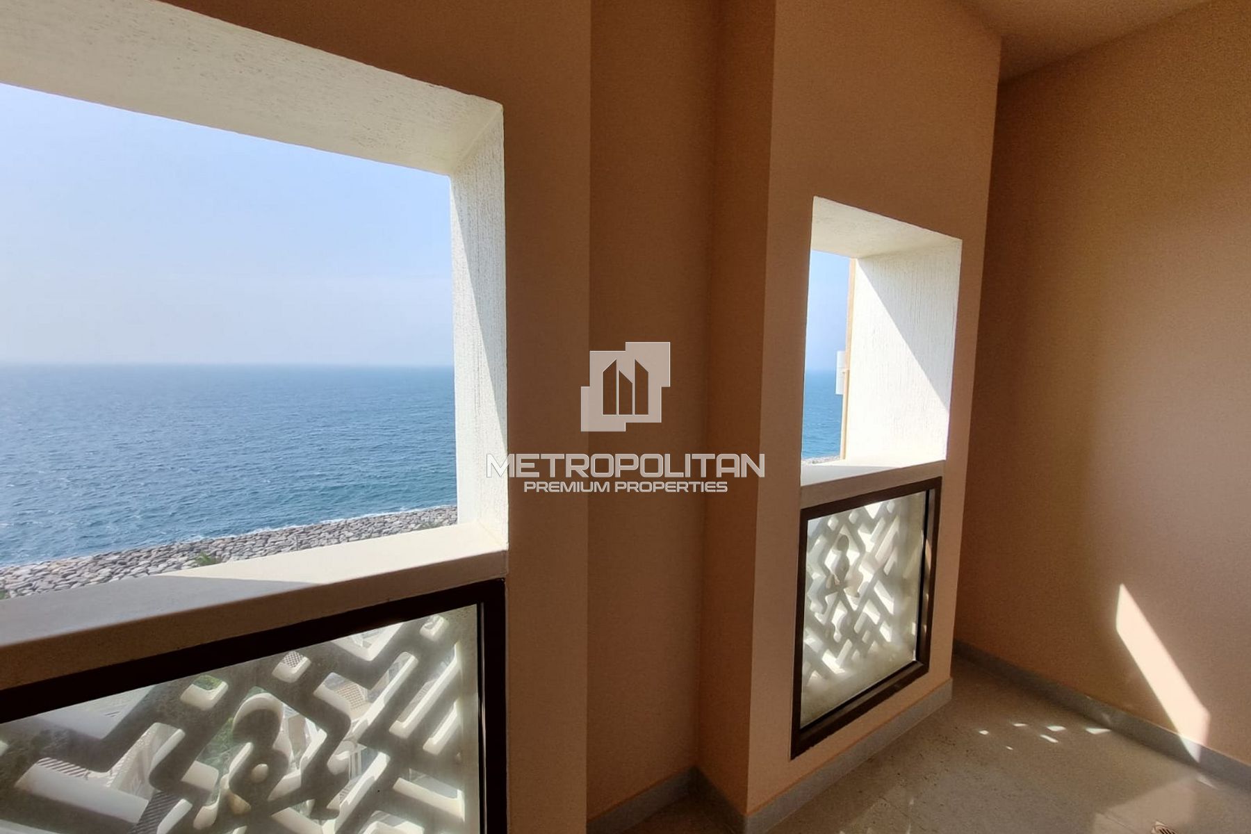 شقة من غرفتي نوم للإيجار في نخلة جميرا – MR-6058 photo-18