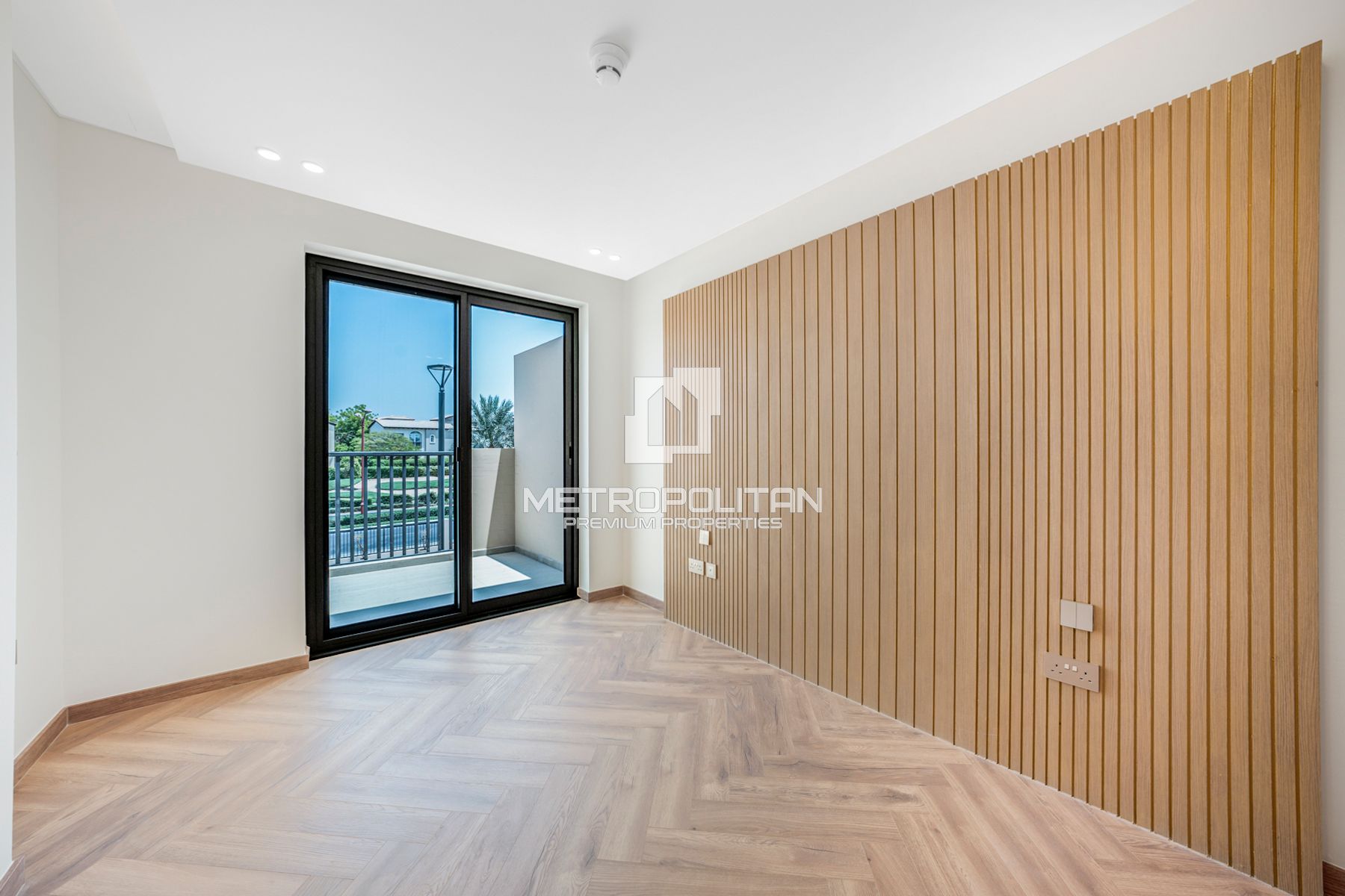 3BR Townhouse zur Miete in Jumeirah Golf Estates – MR-6094 photo-17