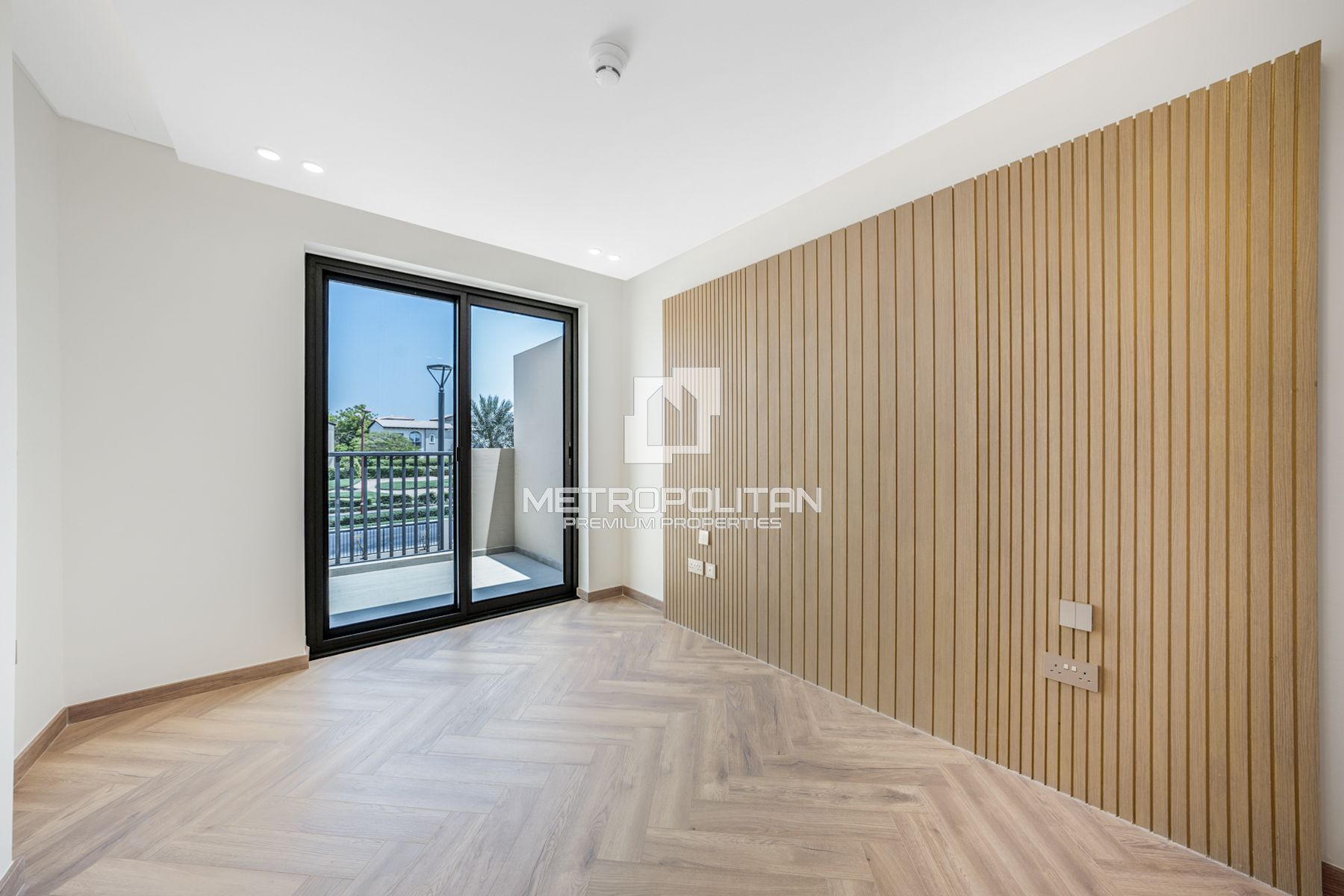 Single Row | Vacant | Spacious Living |Family Home
