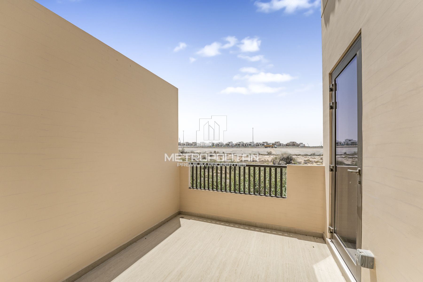 Single Row | Vacant | Spacious Living |Family Home