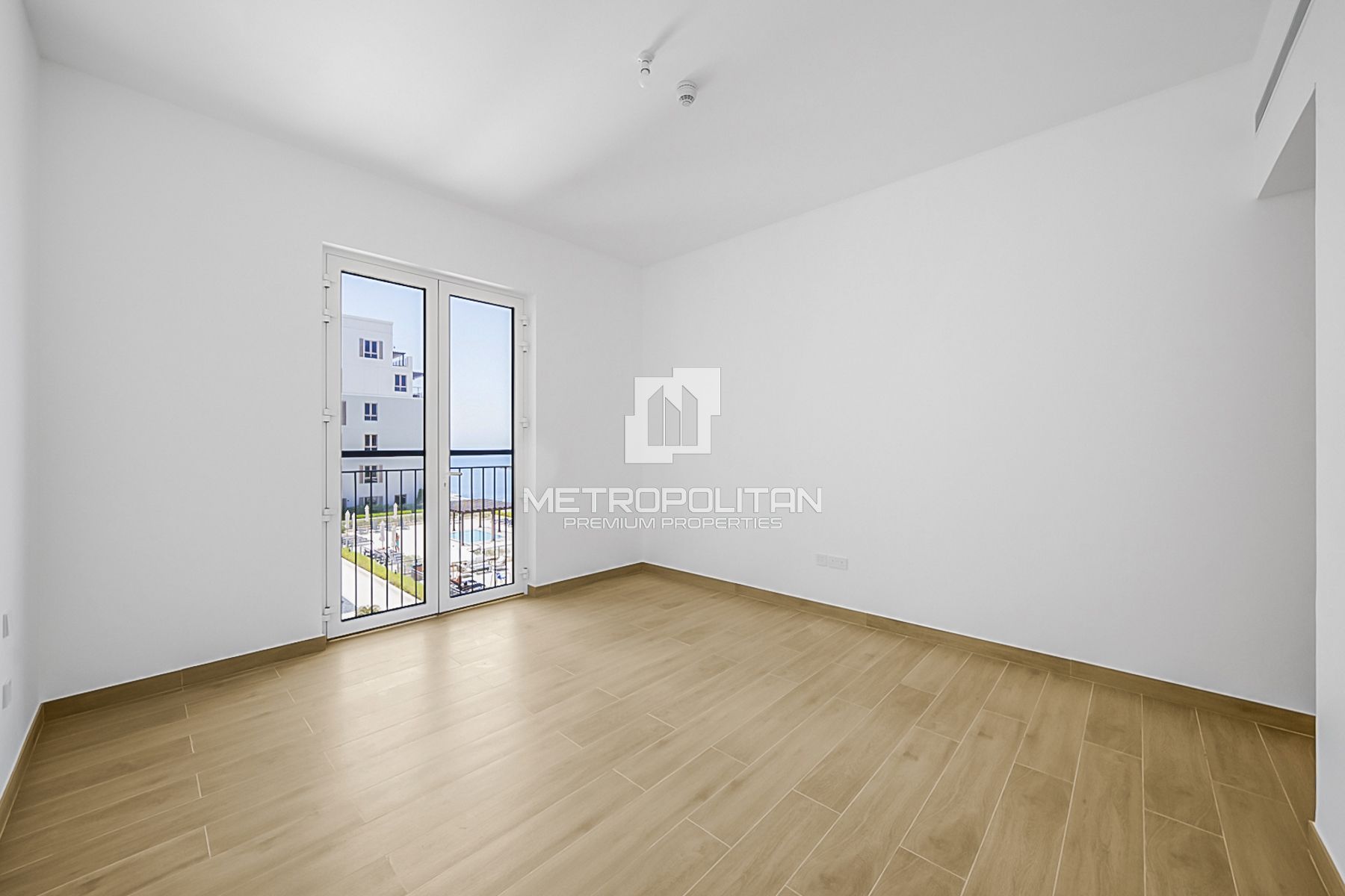 Brand New | Ready to Move in | Good Location