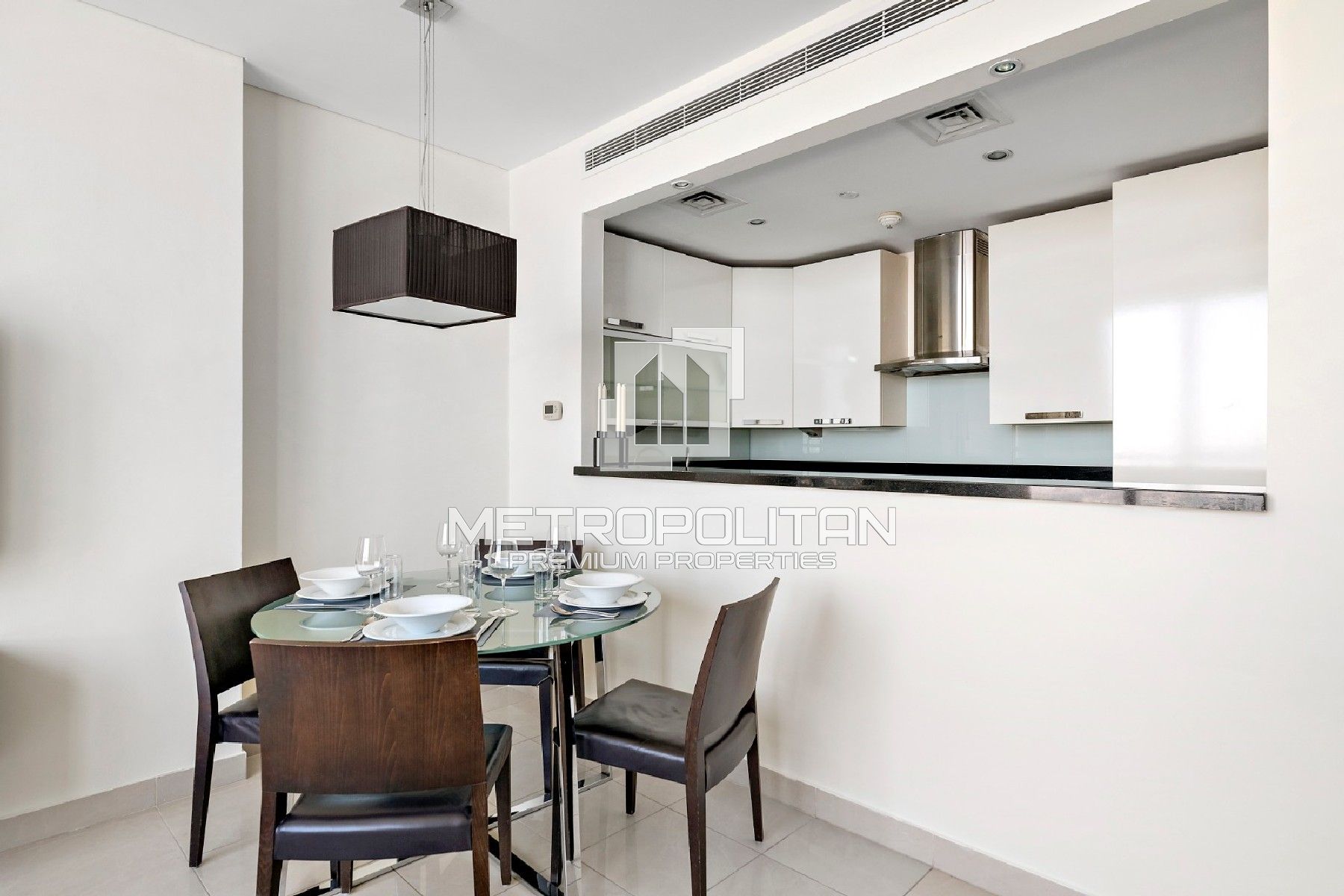 Image - Bonnington Tower, Jumeirah Lake Towers, Dubai | Project - Wohnung