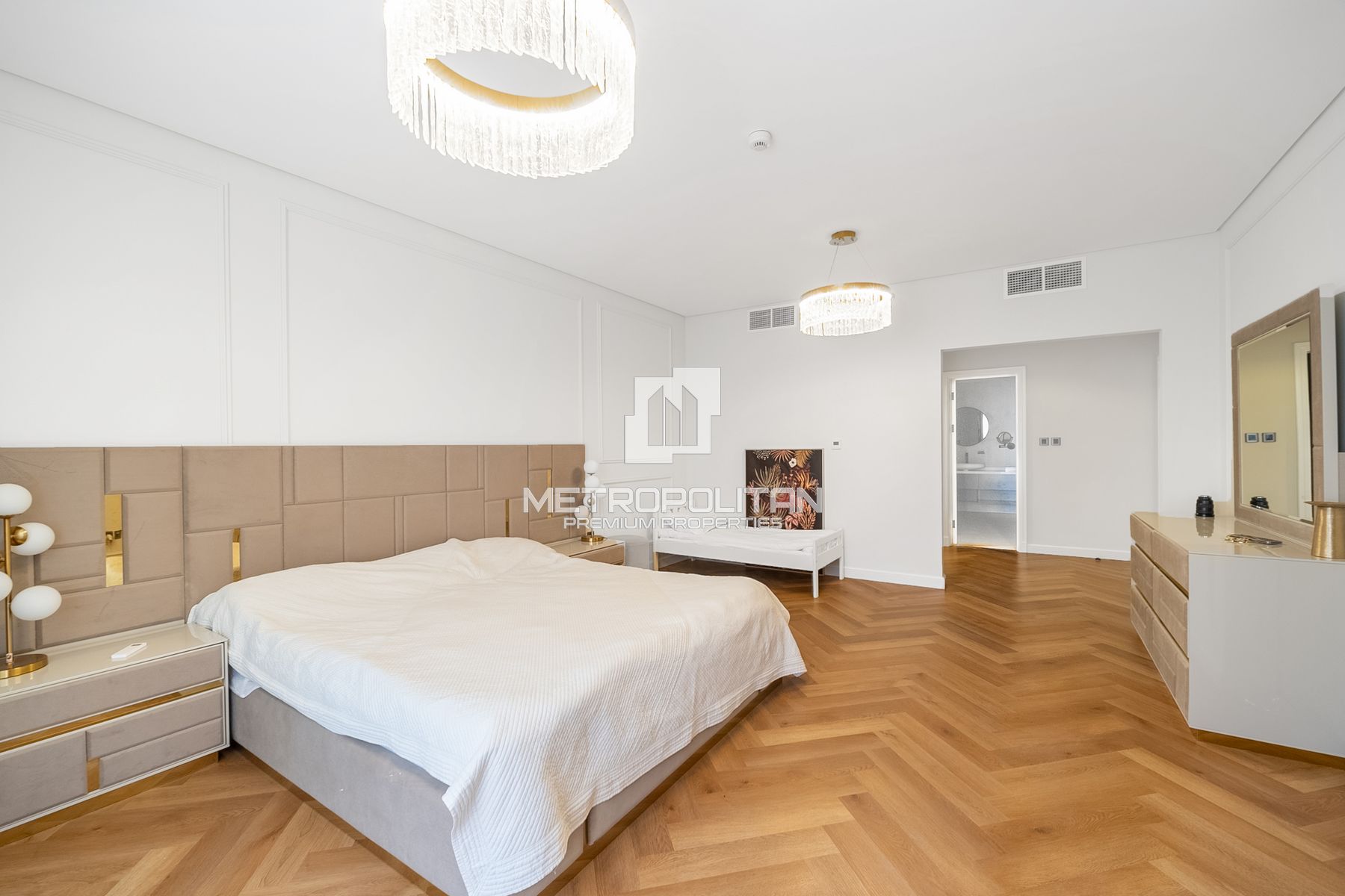 Spacious | Renovated  |Furnished| Beach| Palm View