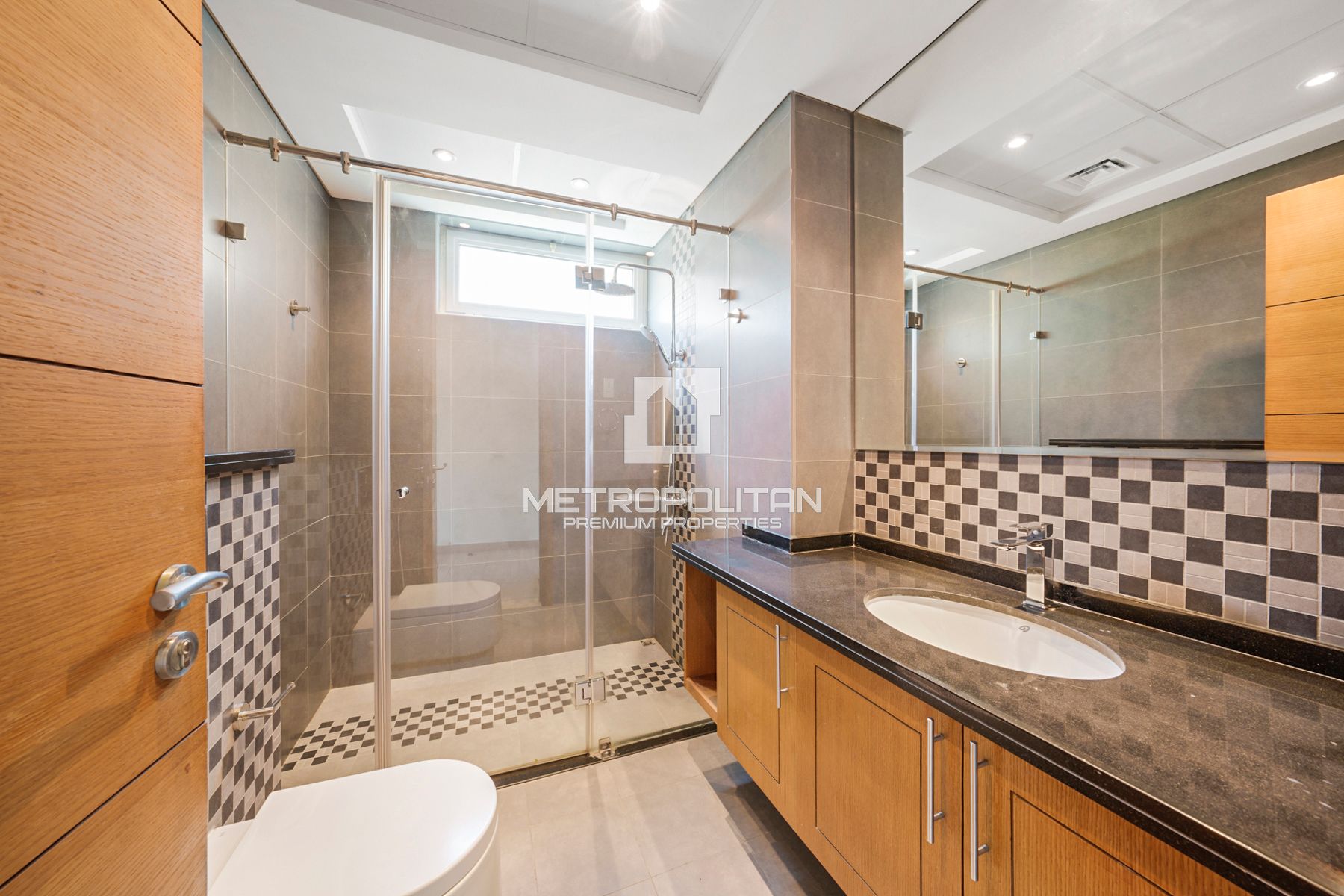 4-комнатная вилла в аренду в Jumeirah Park – MR-6122 photo-24