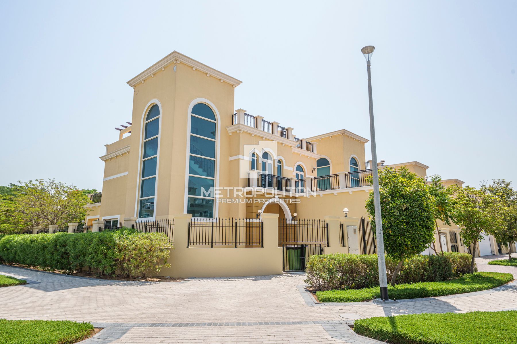 4-комнатная вилла в аренду в Jumeirah Park – MR-6122 photo-28