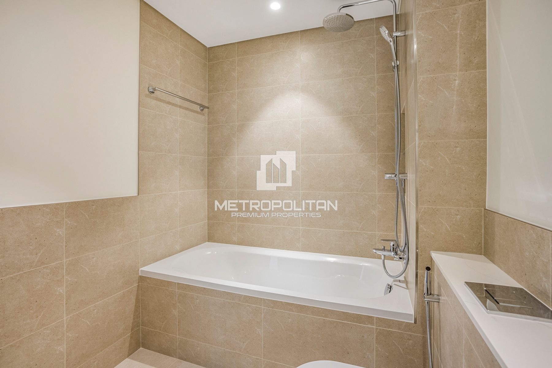 شقة بغرفة نوم واحدة في بالاس بيتش ريزيدنس، دبي هاربور (MR-6137) photo-14