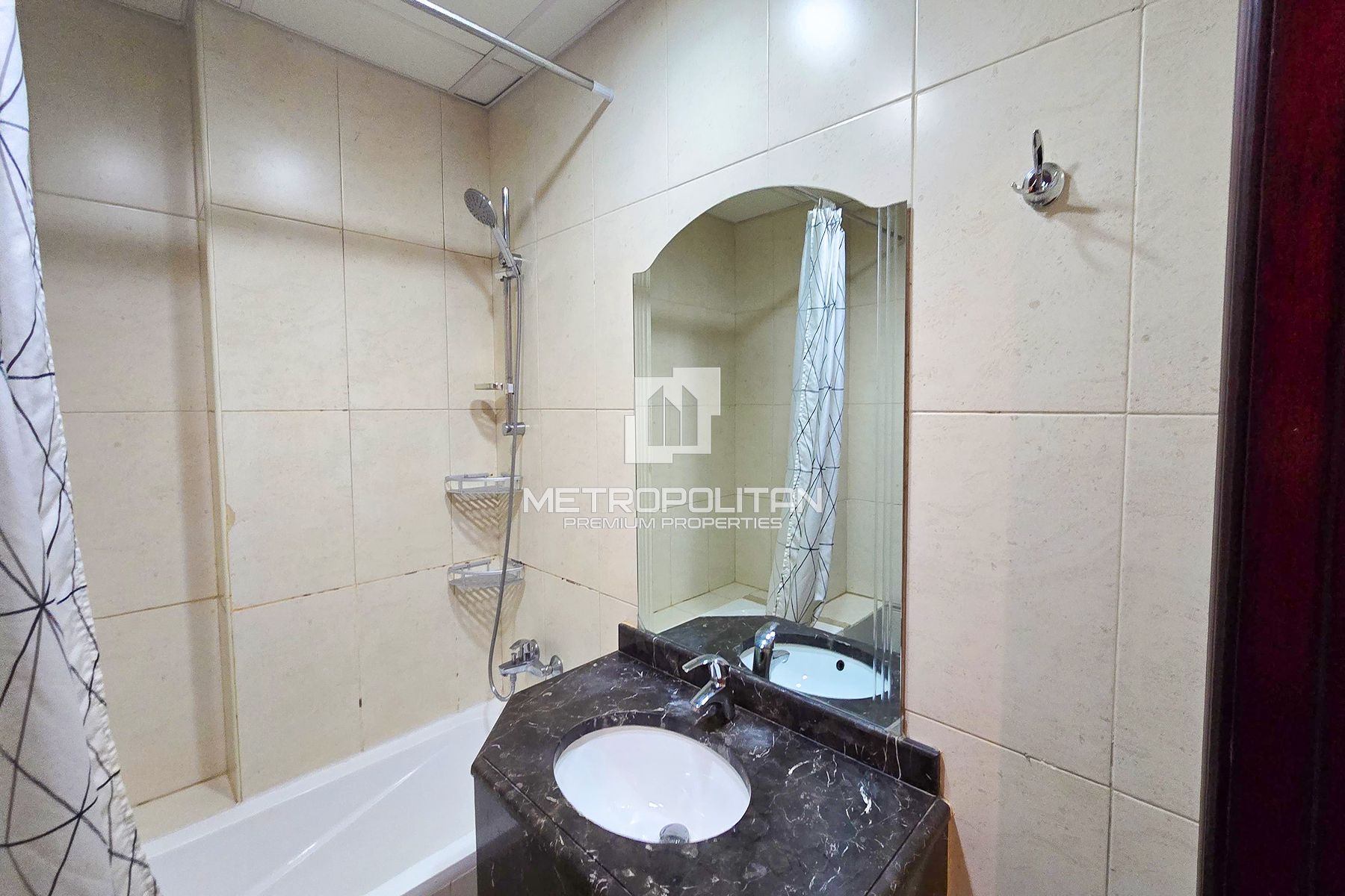 Appartement Studio à Louer à Dubai Sports City – MR-6163 photo-13