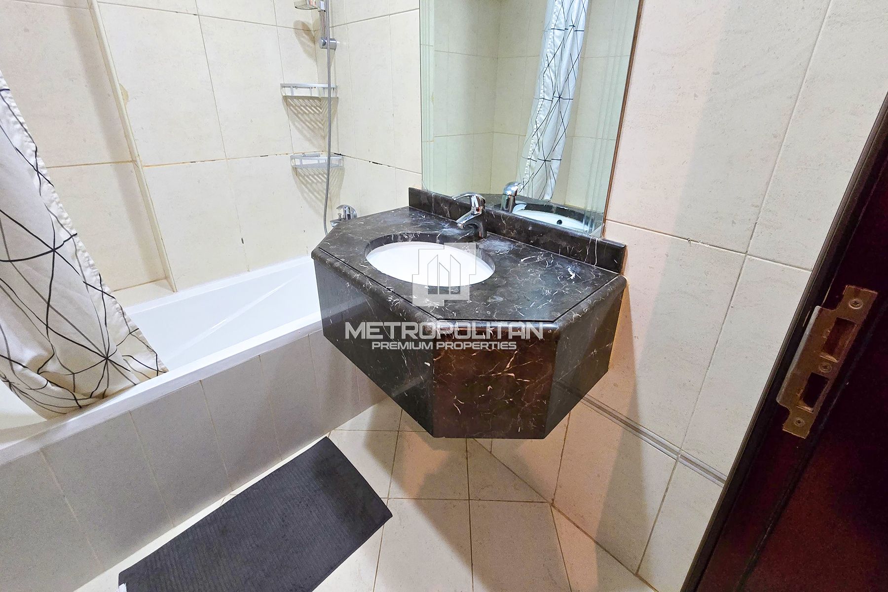 Appartement Studio à Louer à Dubai Sports City – MR-6163 photo-14