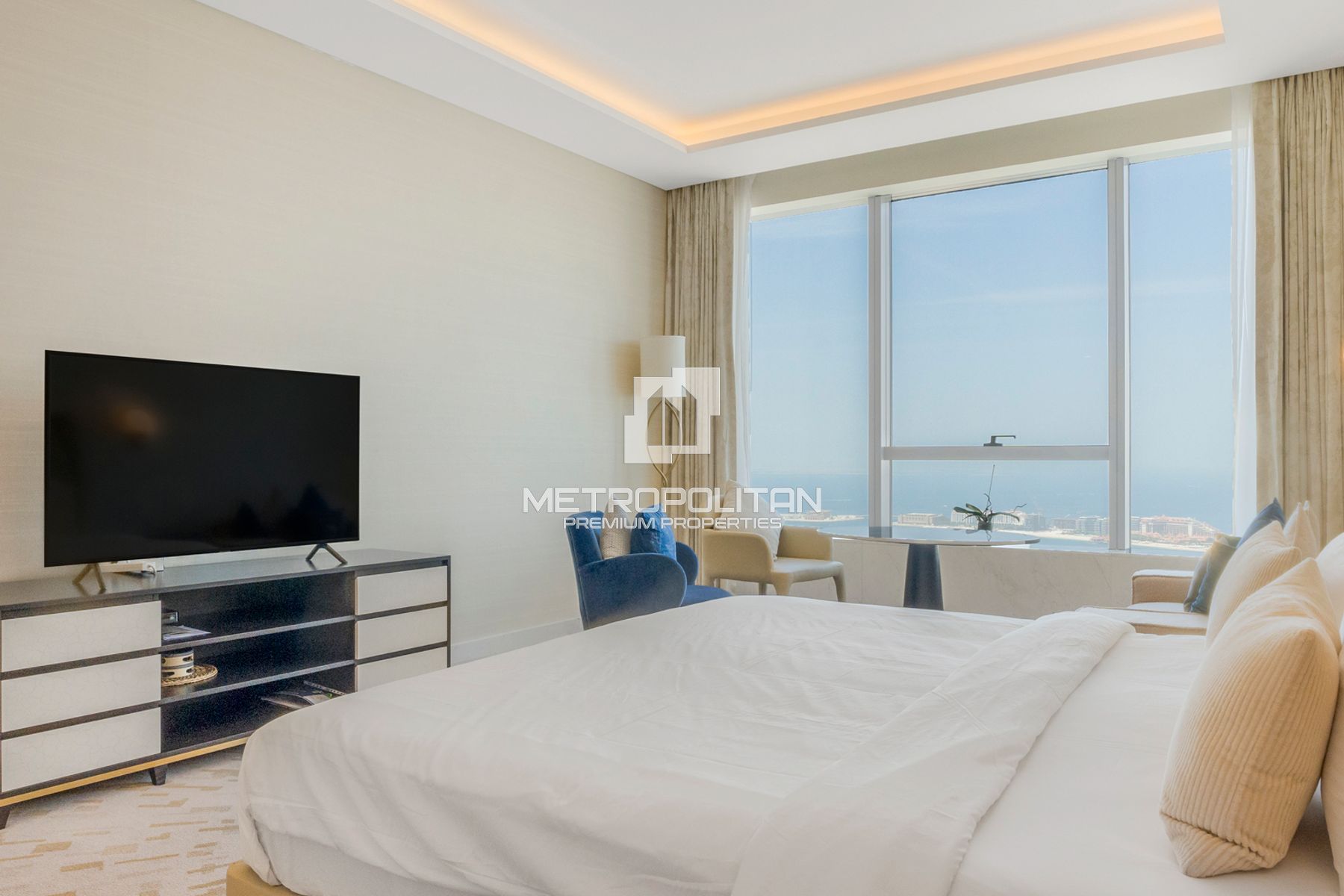 Image - The Palm Tower, Palm Jumeirah, Dubai | Project - Appartement