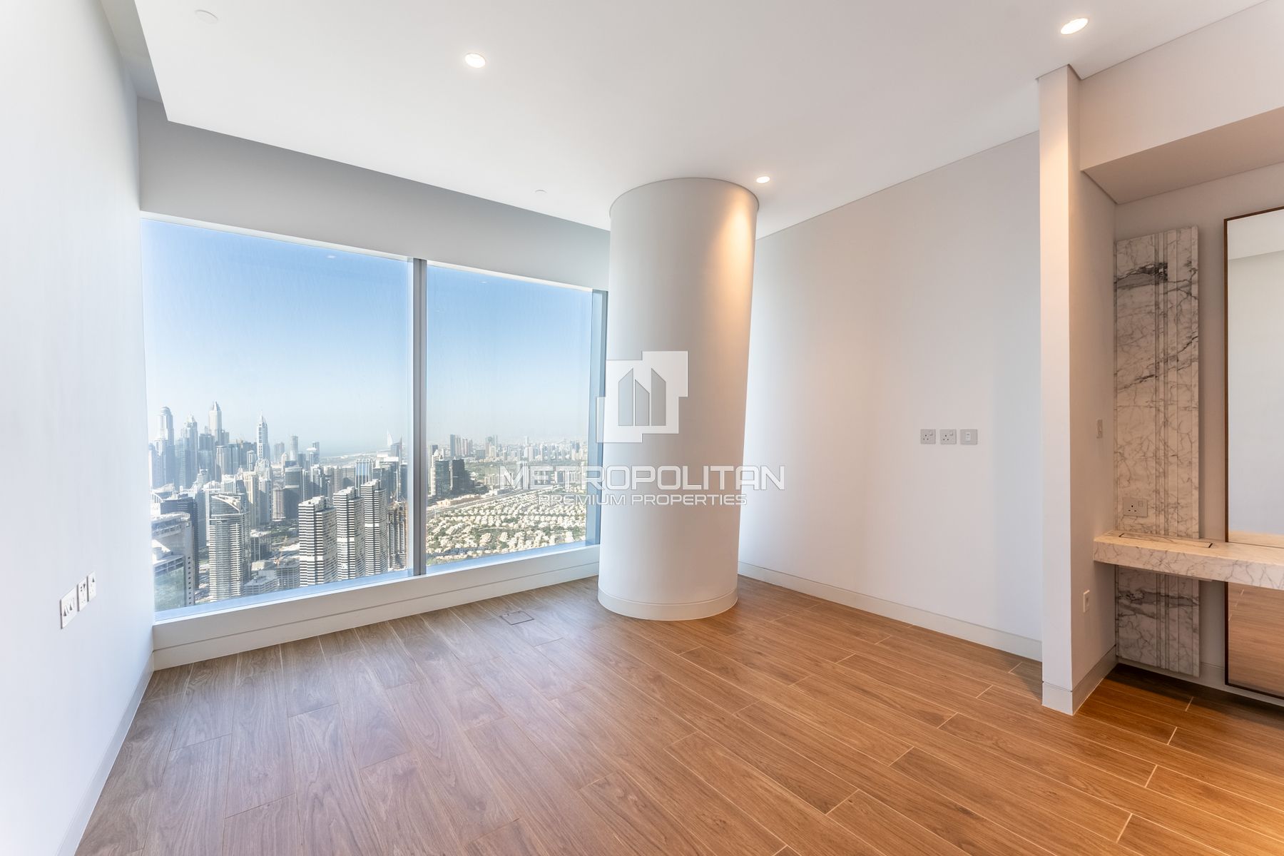 Image - Uptown Tower, Jumeirah Lake Towers, Dubai | Project - Appartement