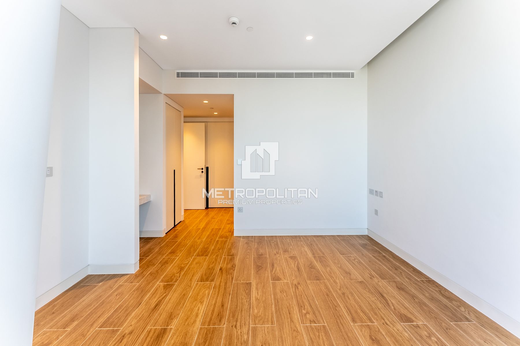 Image - Uptown Tower, Jumeirah Lake Towers, Dubai | Project - Appartement