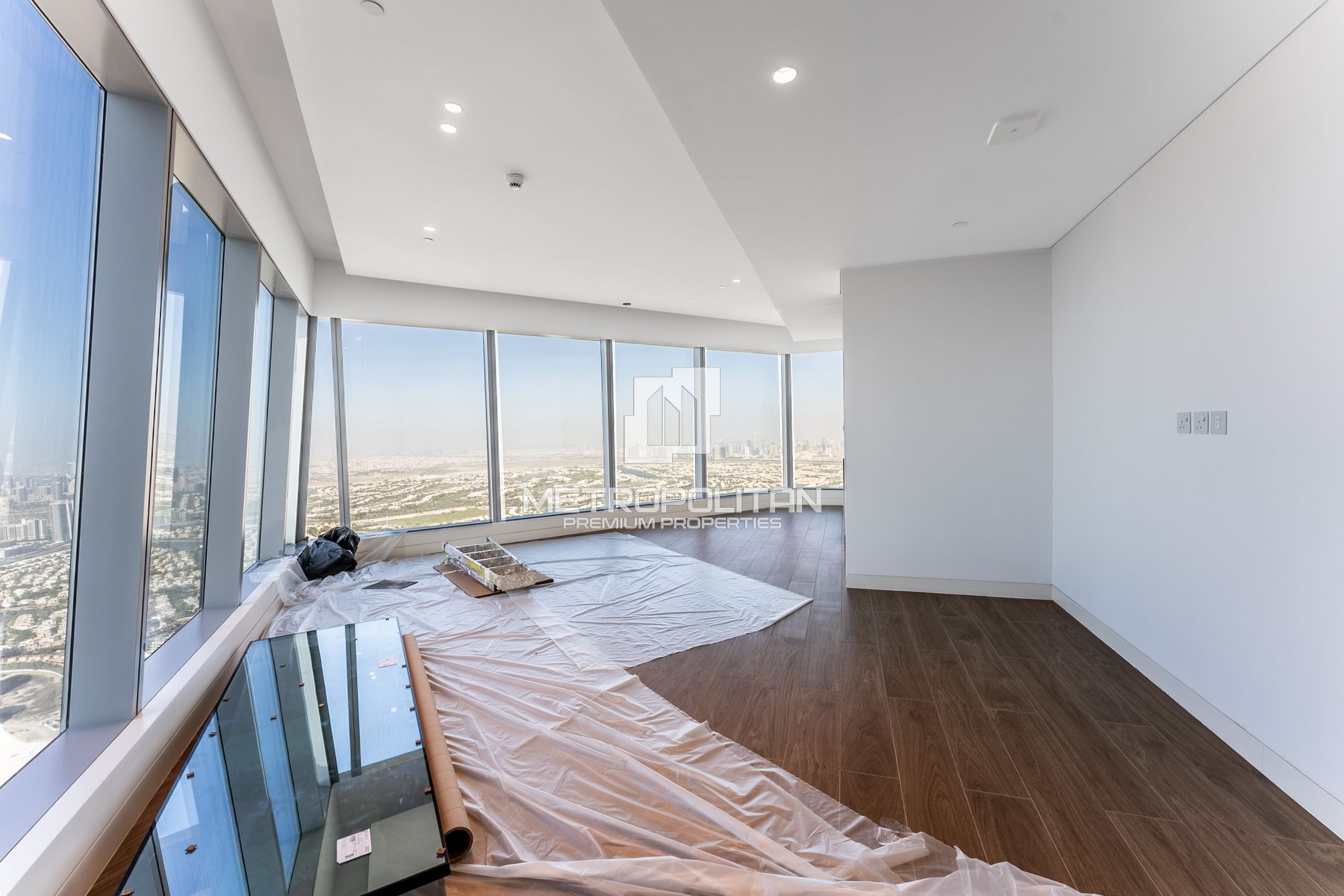 Image - Uptown Tower, Jumeirah Lake Towers, Dubai | Project - Appartement