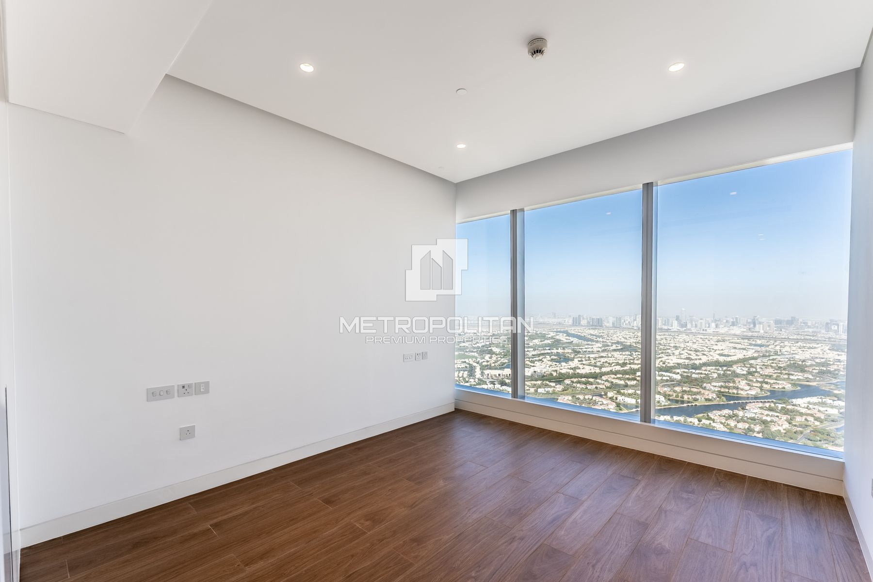 Image - Uptown Tower, Jumeirah Lake Towers, Dubai | Project - Appartement