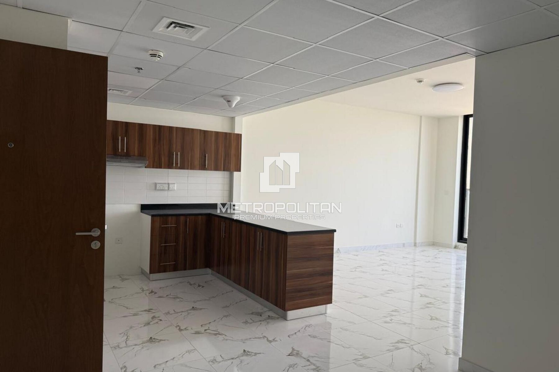 Appartement 2 chambres à louer à Al Hamra Village – MR-6238 photo-12