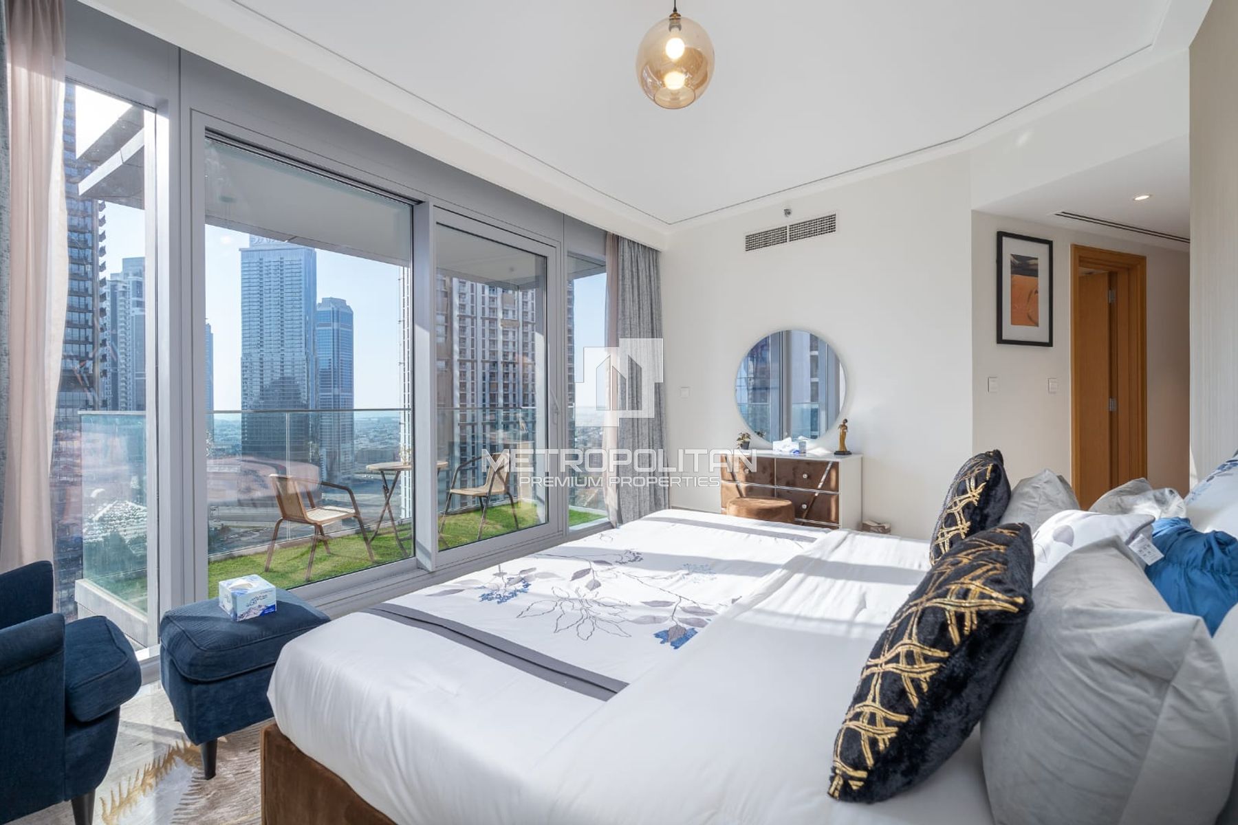2BR Apartment for Rent in Downtown Dubai – MR-6248