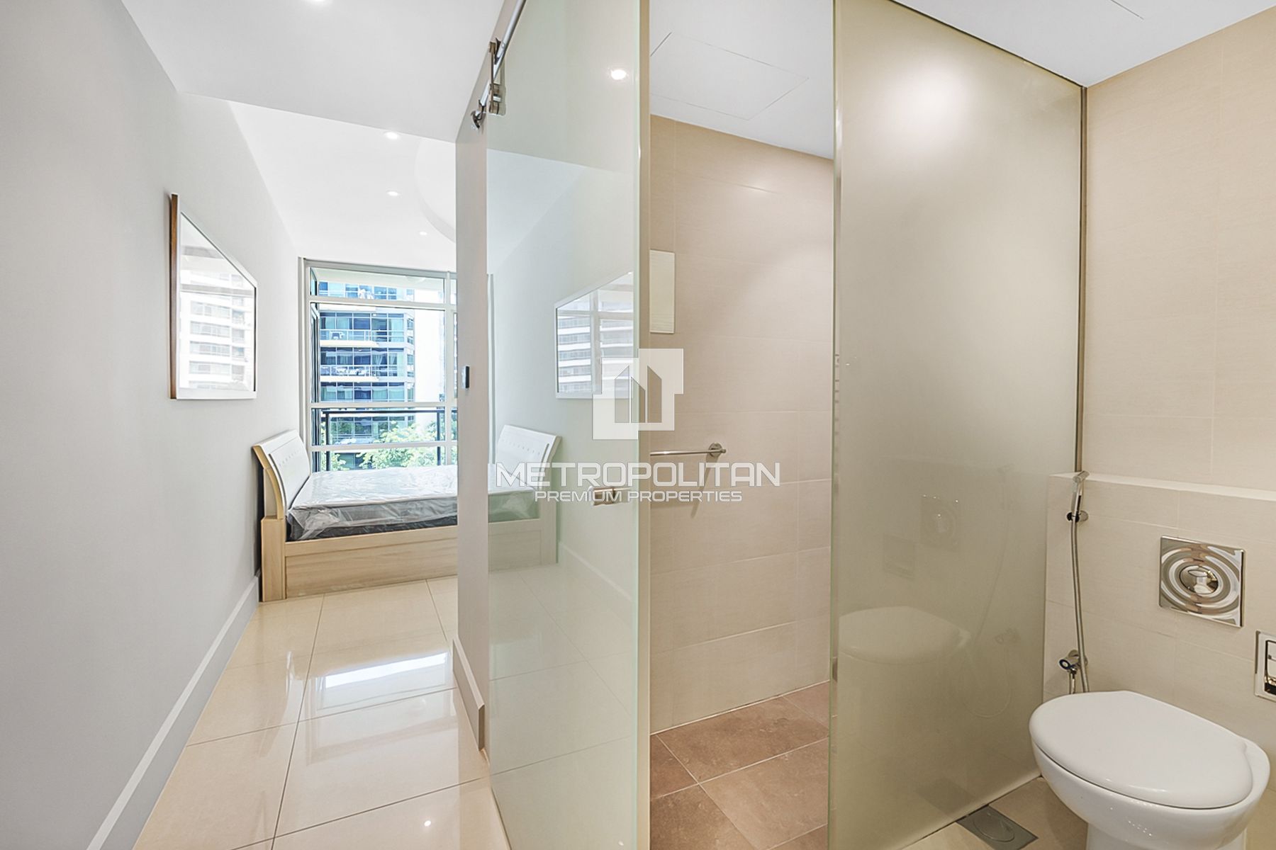 Ready to move in | Spacious Layout | Unfurnished
