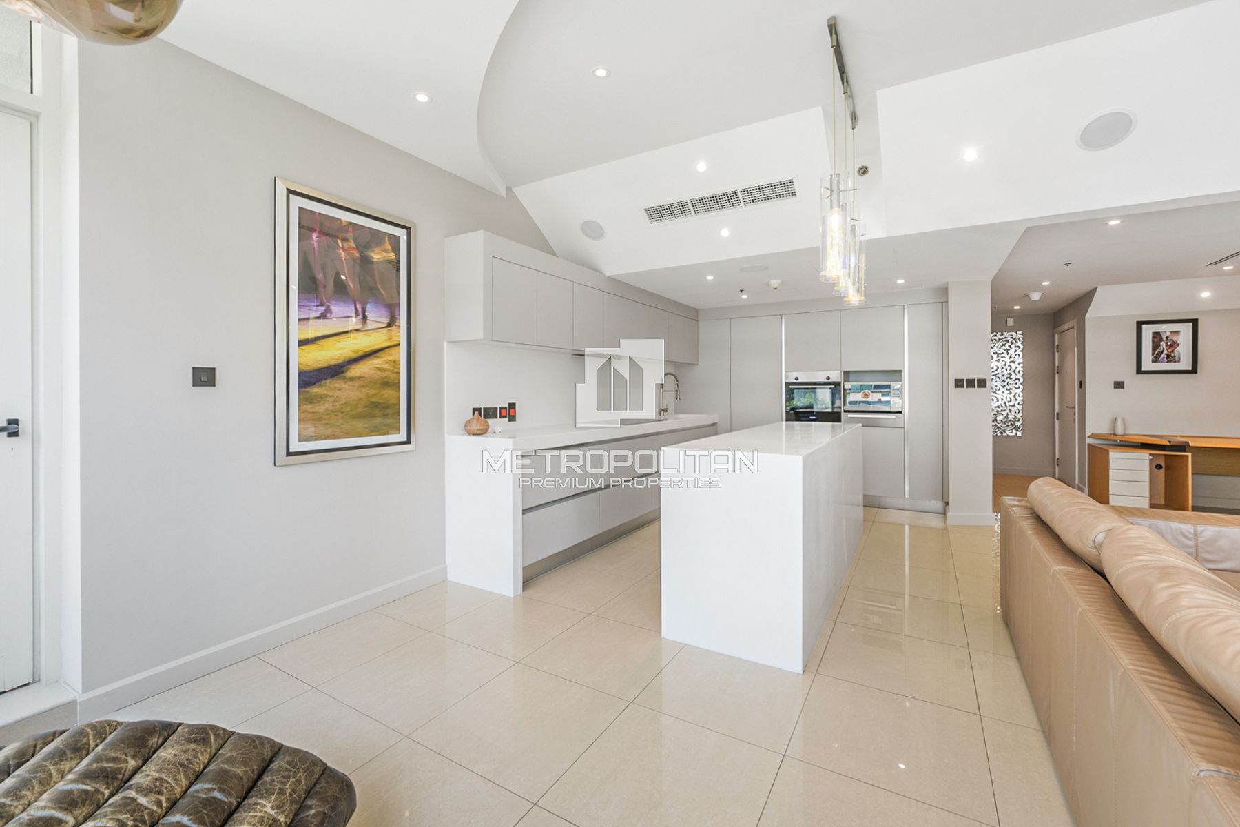 Ready to move in | Spacious Layout | Unfurnished
