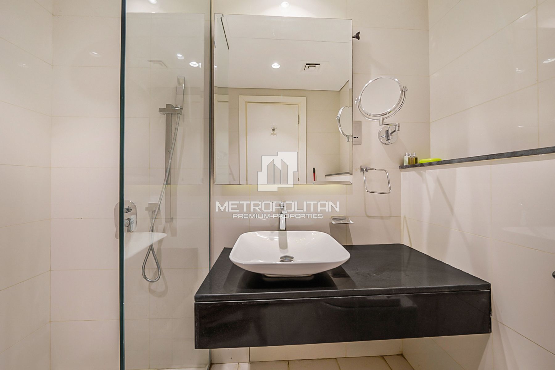 شقة 2 غرفة نوم للإيجار في الخليج التجاري – MR-6281 photo-22