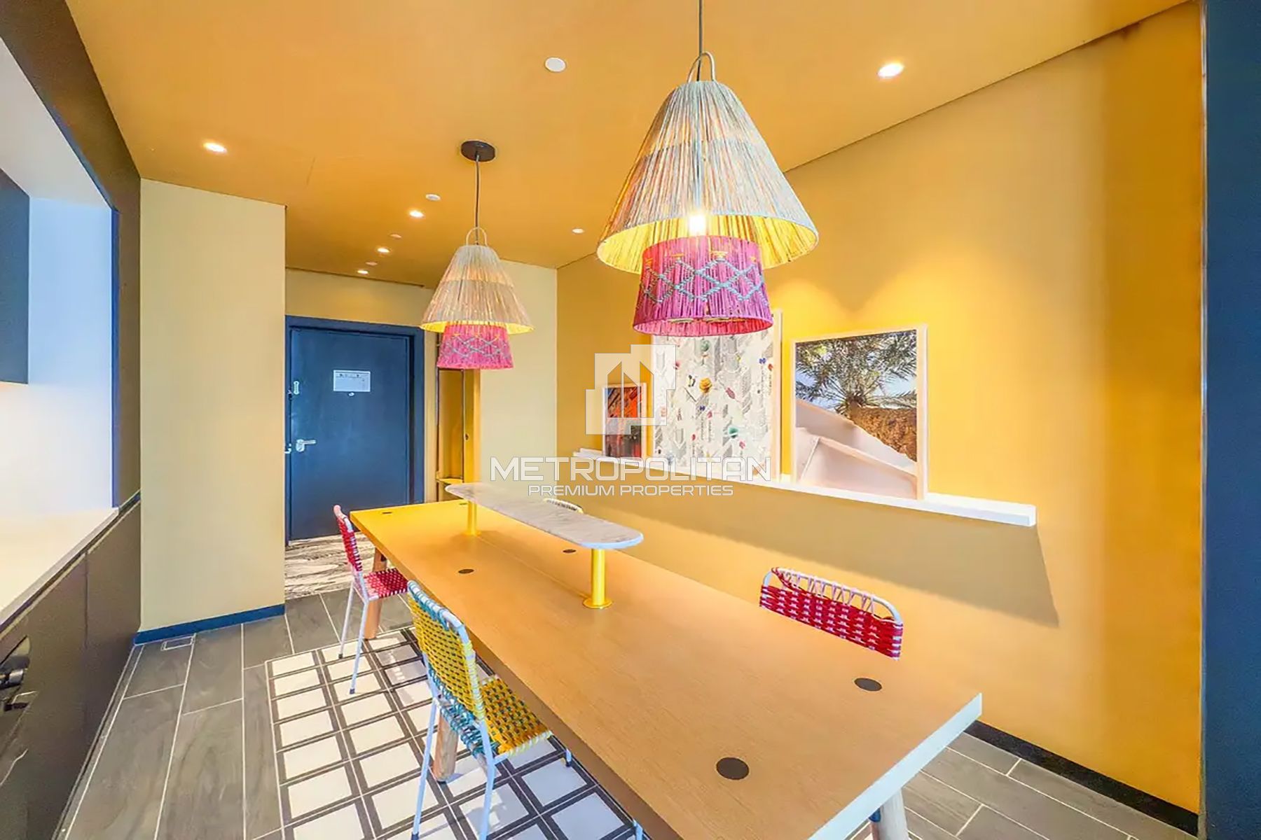 شقة بغرفتي نوم للإيجار في الخليج التجاري – MR-6331 photo-13