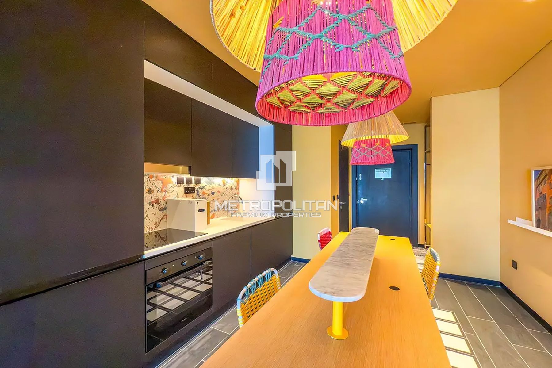 شقة بغرفتي نوم للإيجار في الخليج التجاري – MR-6331 photo-15