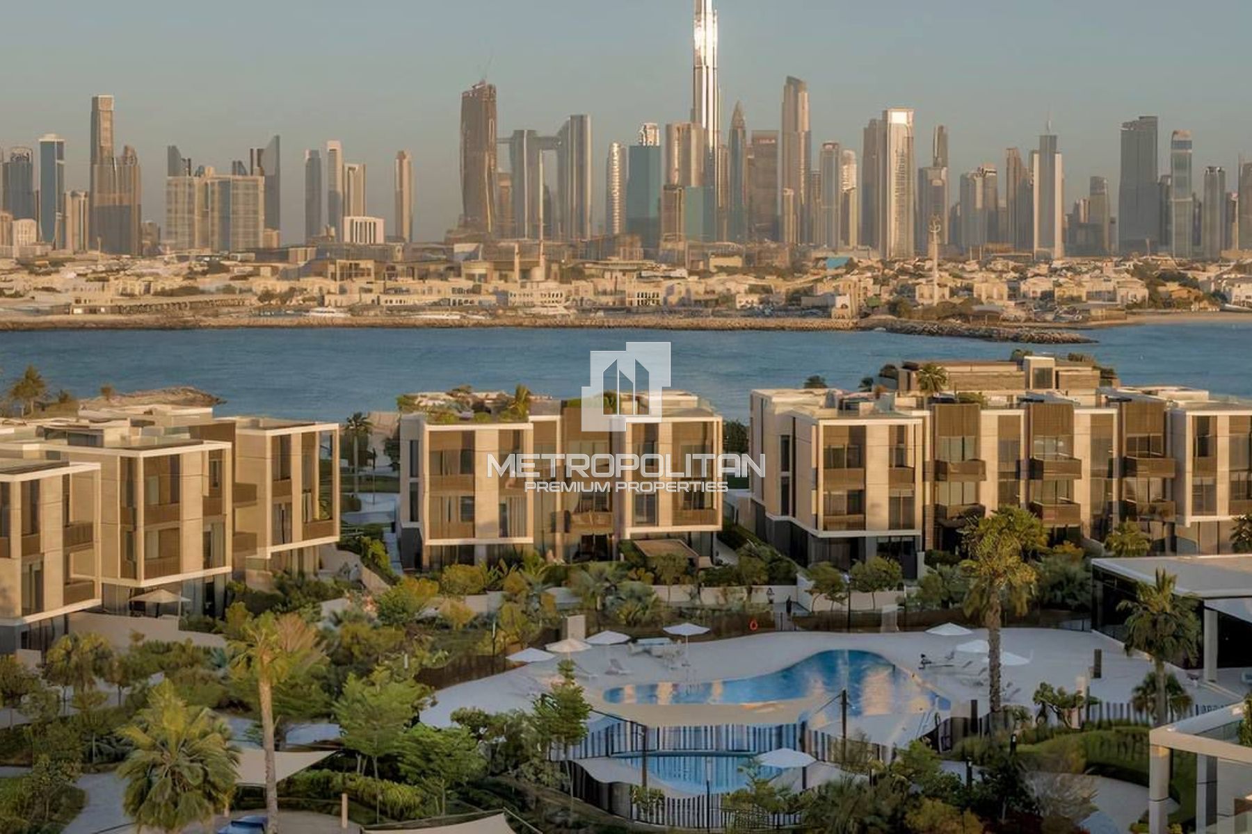 Best Priced | Skyline and Sea View | Spacious