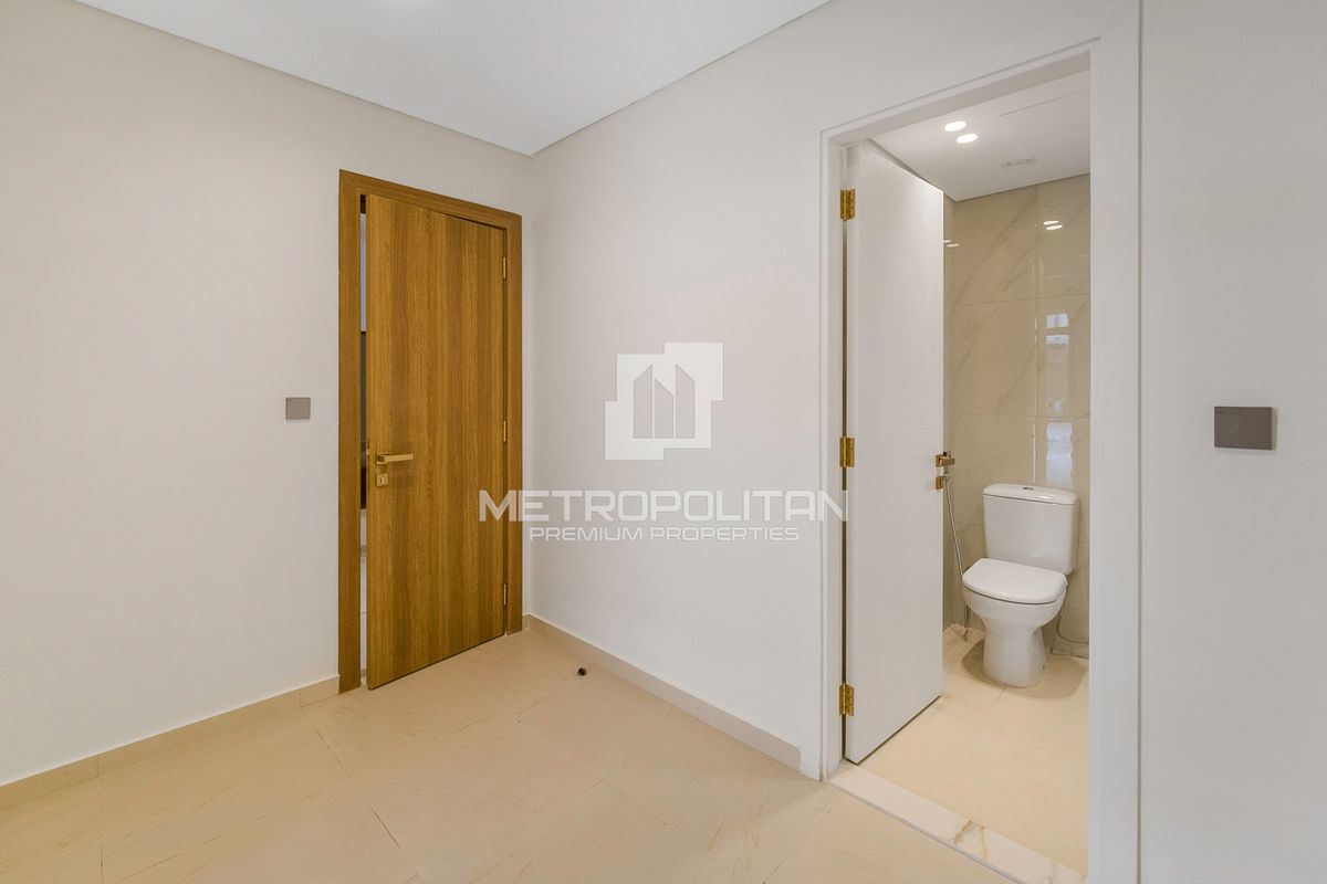 3BR Townhouse zur Miete in Jumeirah Golf Estates – MR-6378 photo-14
