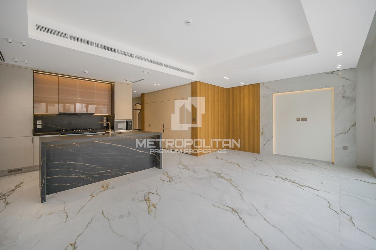 3BR Townhouse zur Miete in Jumeirah Golf Estates – MR-6378 photo-1
