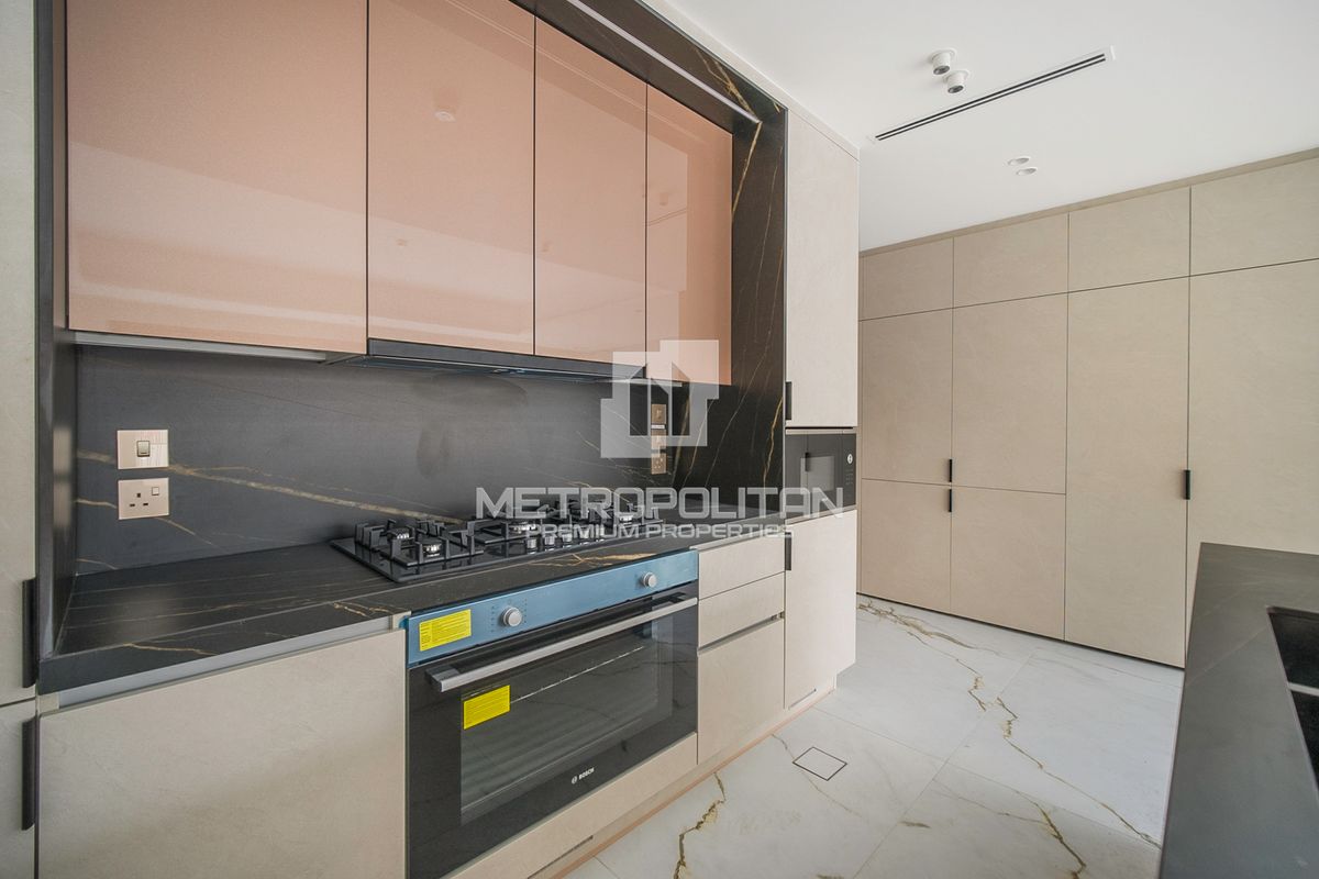 3BR Townhouse zur Miete in Jumeirah Golf Estates – MR-6378 photo-5