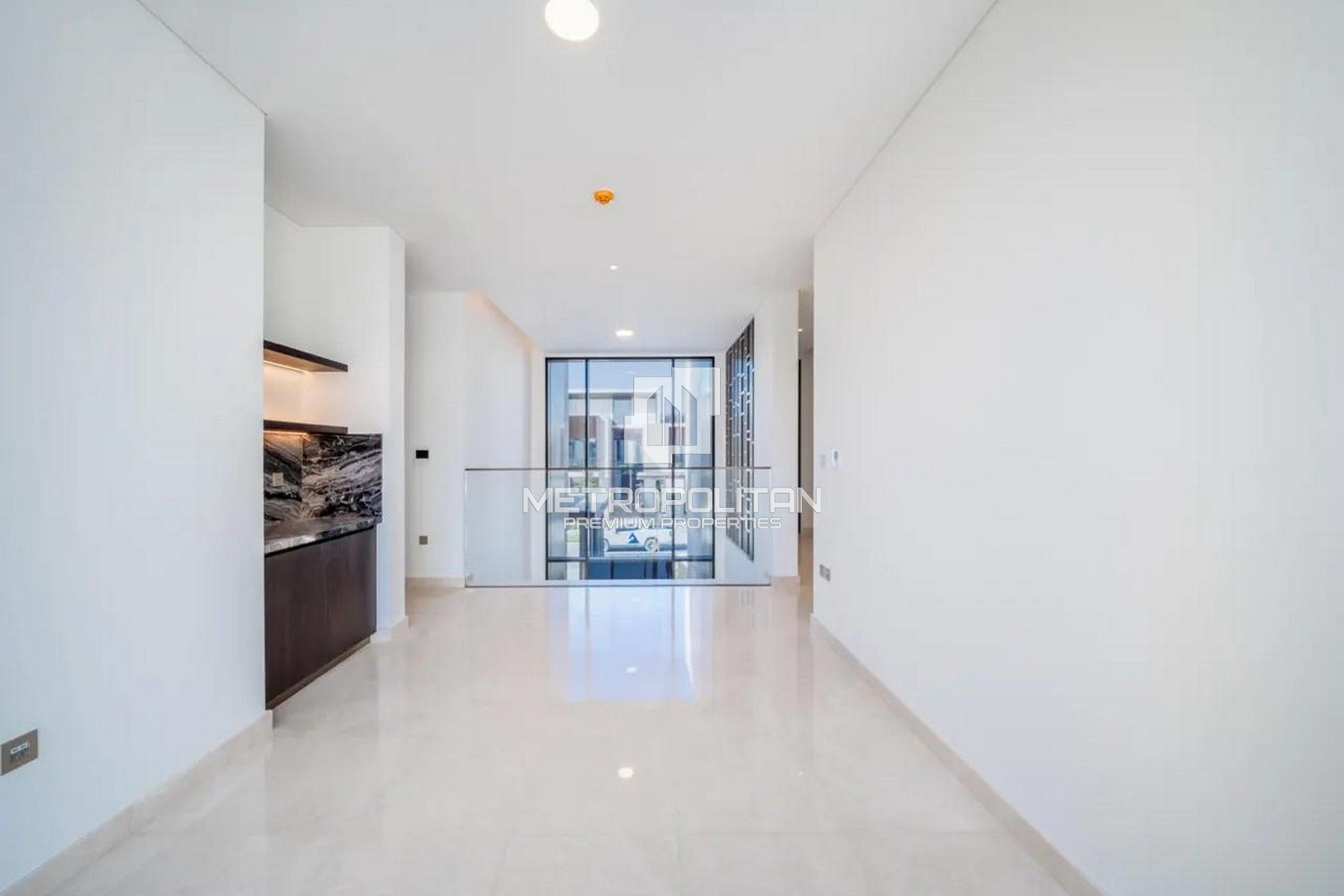 Brand New | Ready To Move in | Spacious photo-5