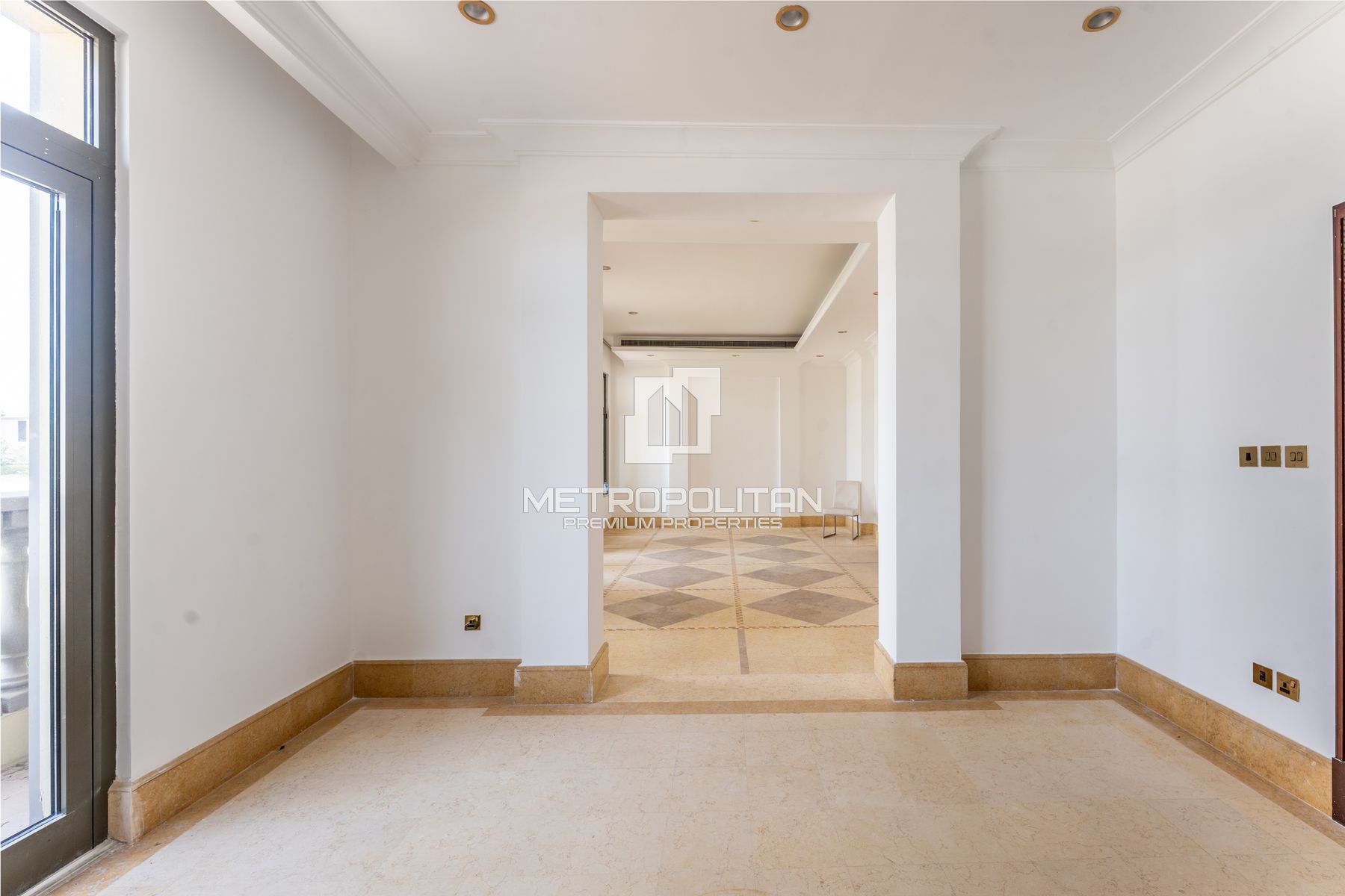 Аренда виллы с 5 спальнями в Palm Jumeirah – MR-6492 photo-14