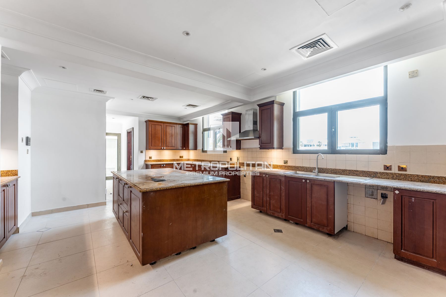 Аренда виллы с 5 спальнями в Palm Jumeirah – MR-6492 photo-16