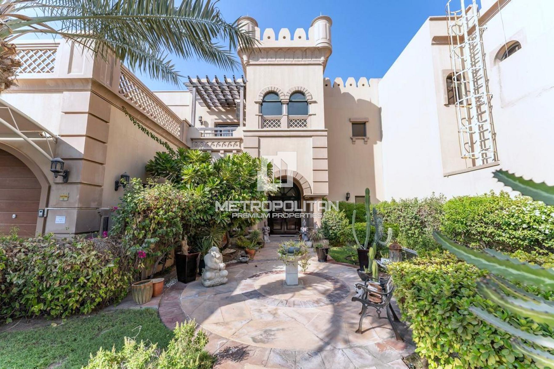 3BR Villa for Sale in Palm Jumeirah – MS-12804 photo-1