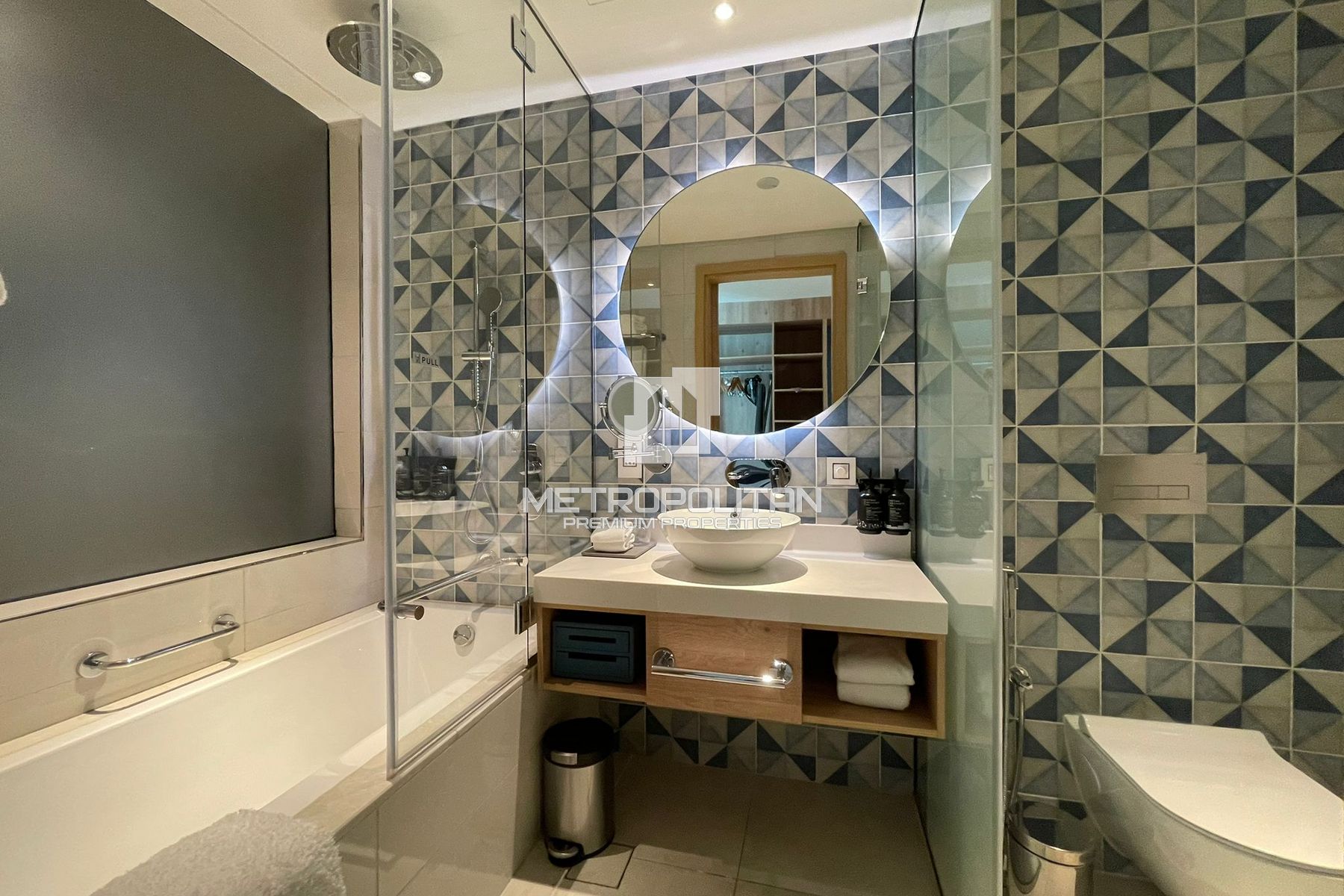 Image - Seven Palm, Palm Jumeirah, Dubai | Project - Apartment