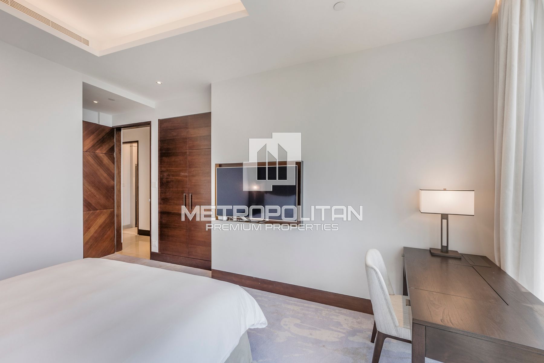 Spacious | Service Apartment | Burj View photo-18