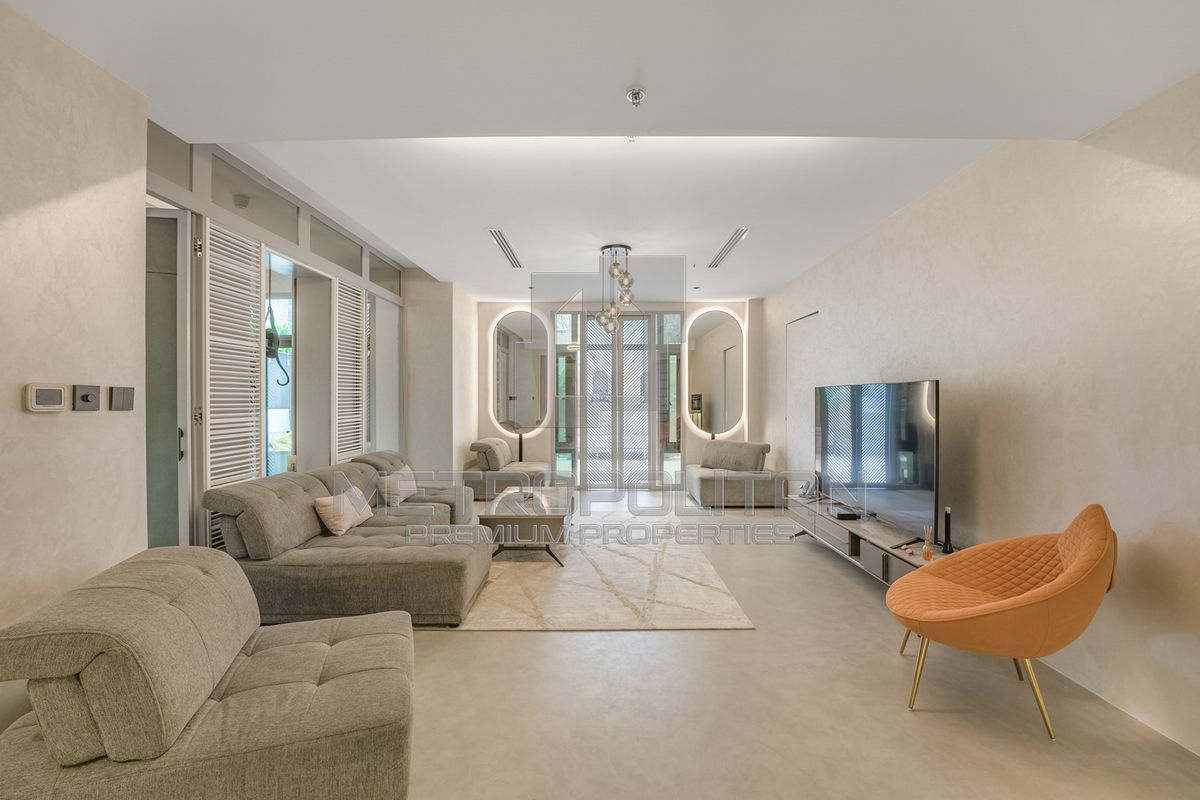 2BR Apartment for Sale in Downtown Dubai – MS-16381 photo-0