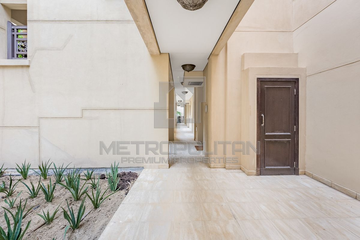 2BR Apartment for Sale in Downtown Dubai – MS-16381 photo-14