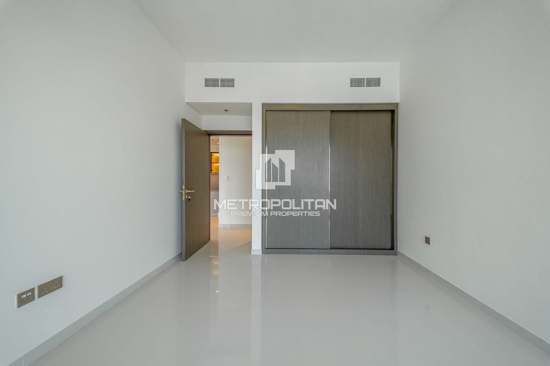 1BR Apartment for Sale in Dubai Harbour – MS-16807