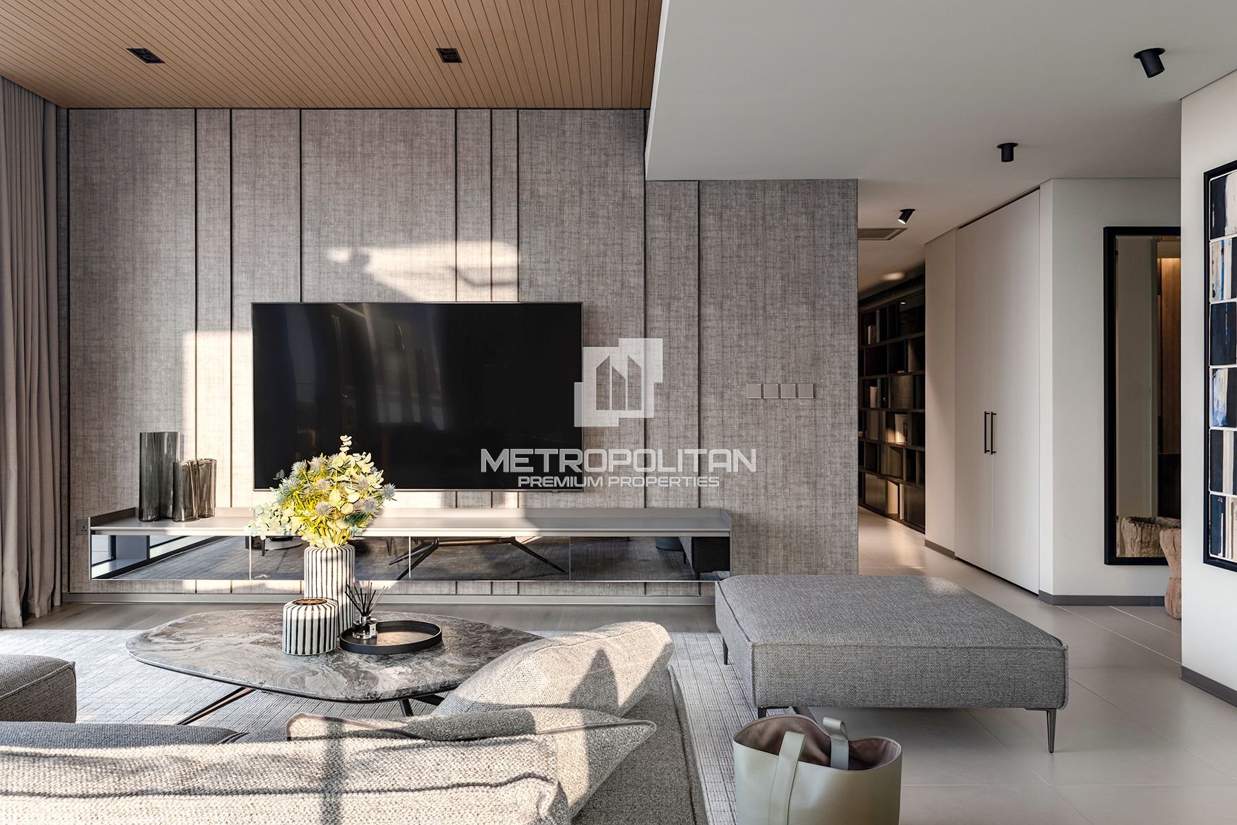 3BR Apartment for Sale in Apartment Building 8, Bluewaters - MS-17576