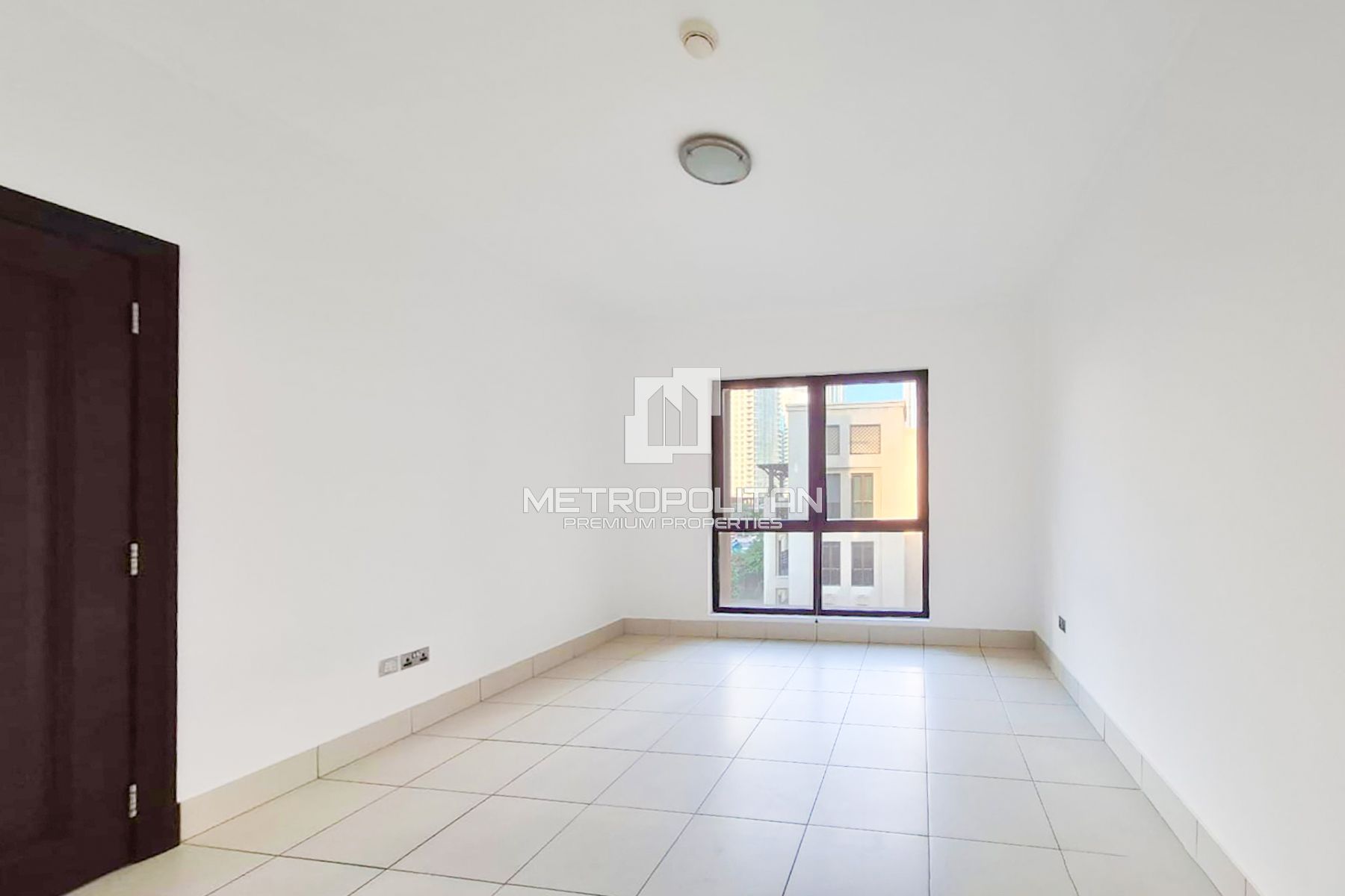 Burj Khalifa View | Price Reduced | Guaranteed ROI photo-3