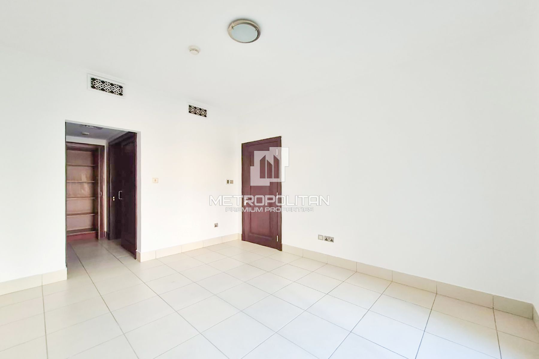 Burj Khalifa View | Price Reduced | Guaranteed ROI photo-7