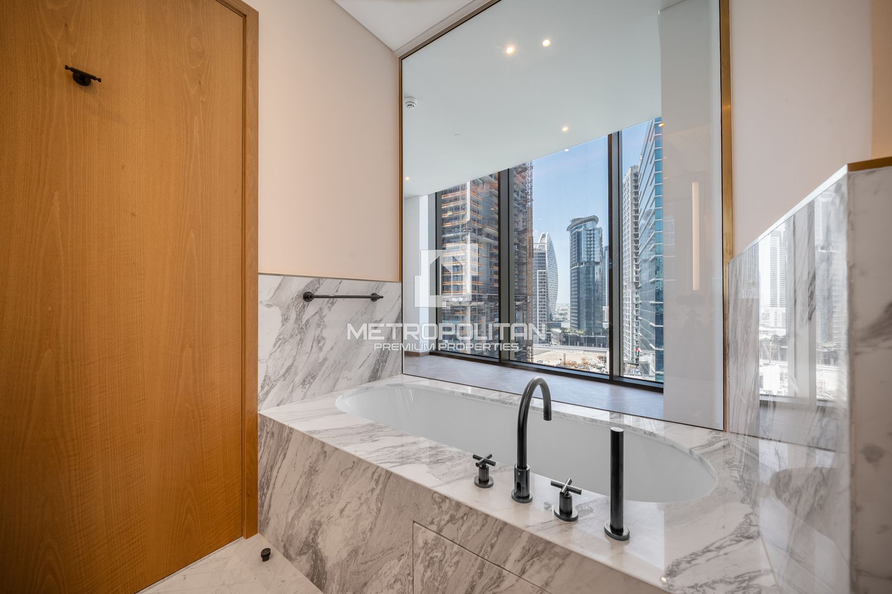 2-комнатная квартира на продажу в Business Bay — MS-21479