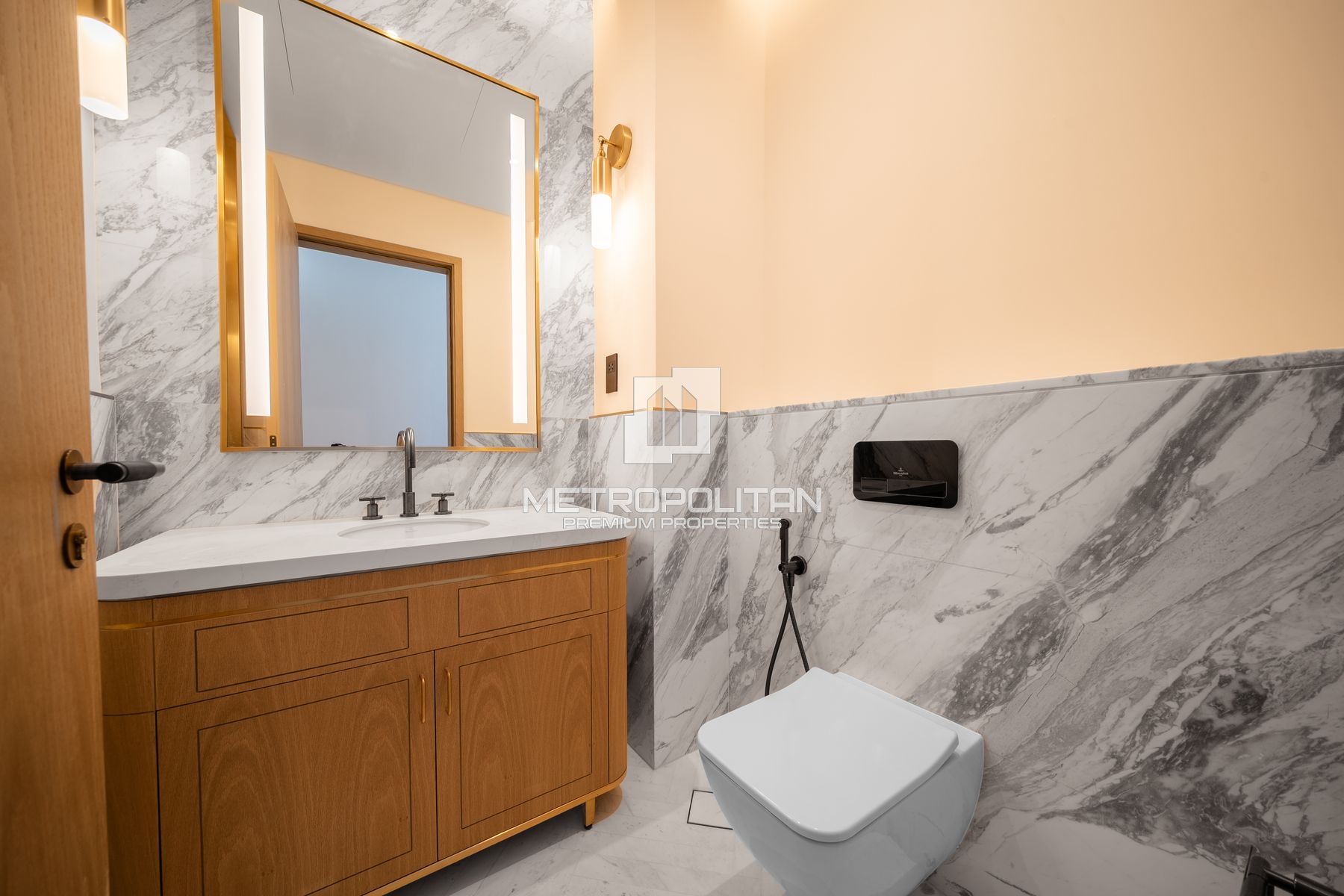 2-комнатная квартира на продажу в Business Bay — MS-21479