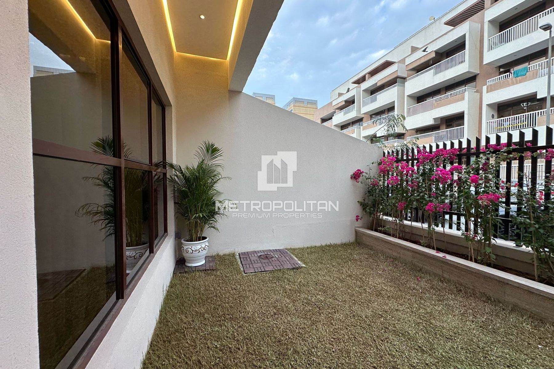 Image - Park Villas, Jumeirah Village Circle, Dubai | Project - Villa