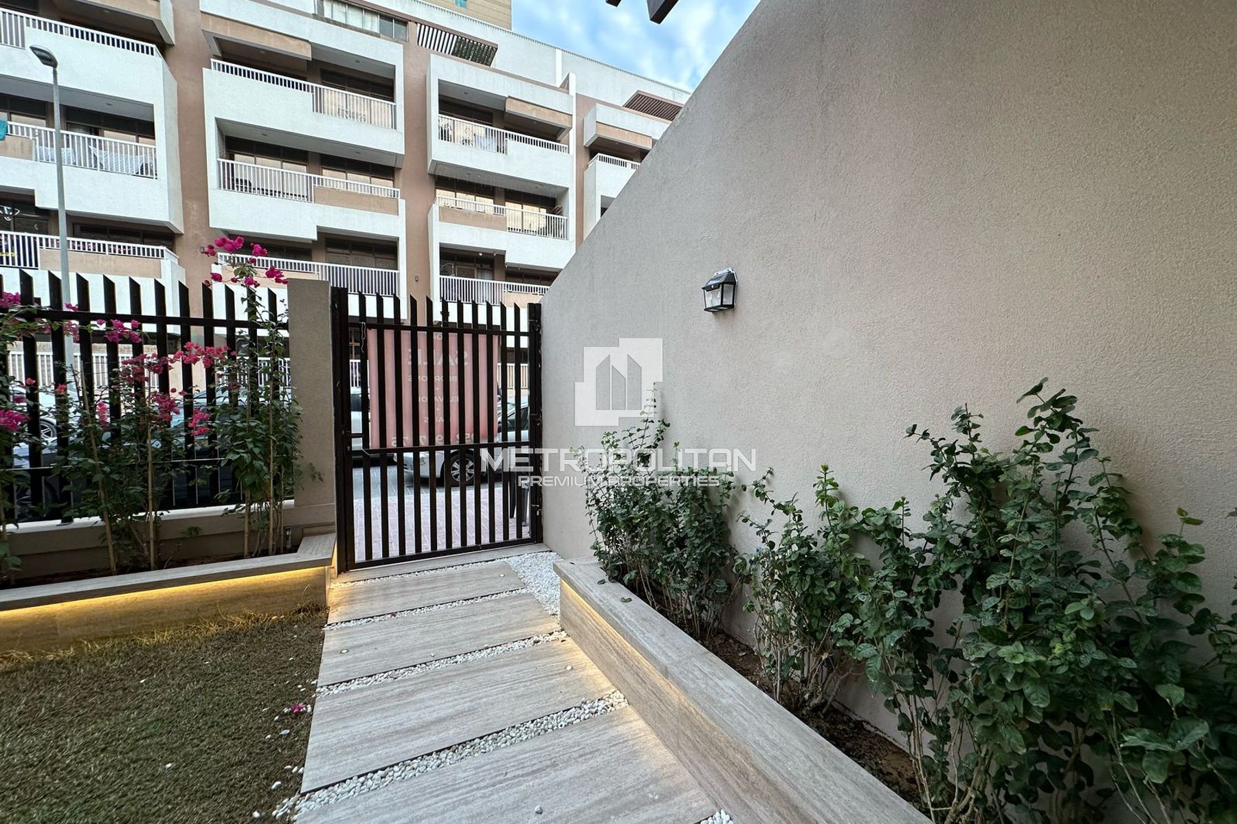 Image - Park Villas, Jumeirah Village Circle, Dubai | Project - Villa