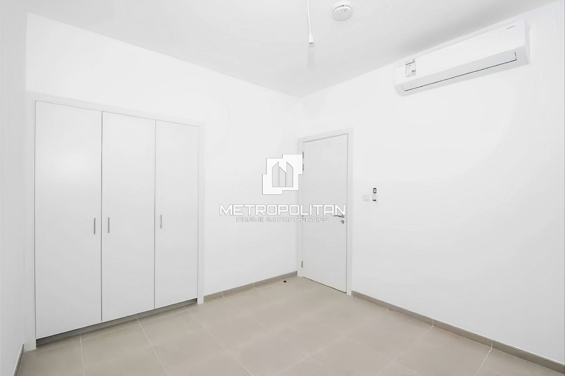 3BR Townhouse for Sale in Town Square – MS-21922