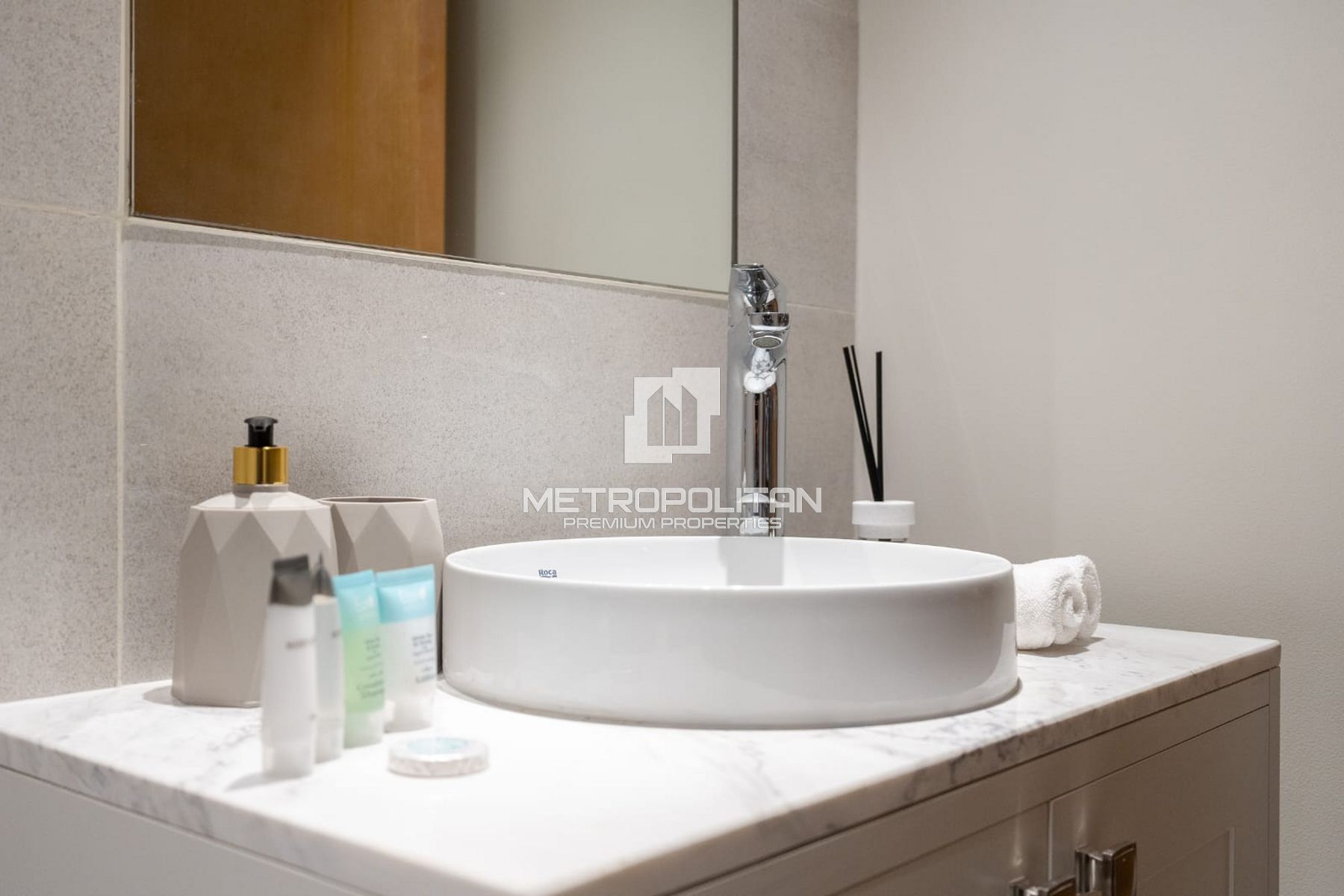 Vacant on Transfer | Fully Furnished | High Floor photo-15