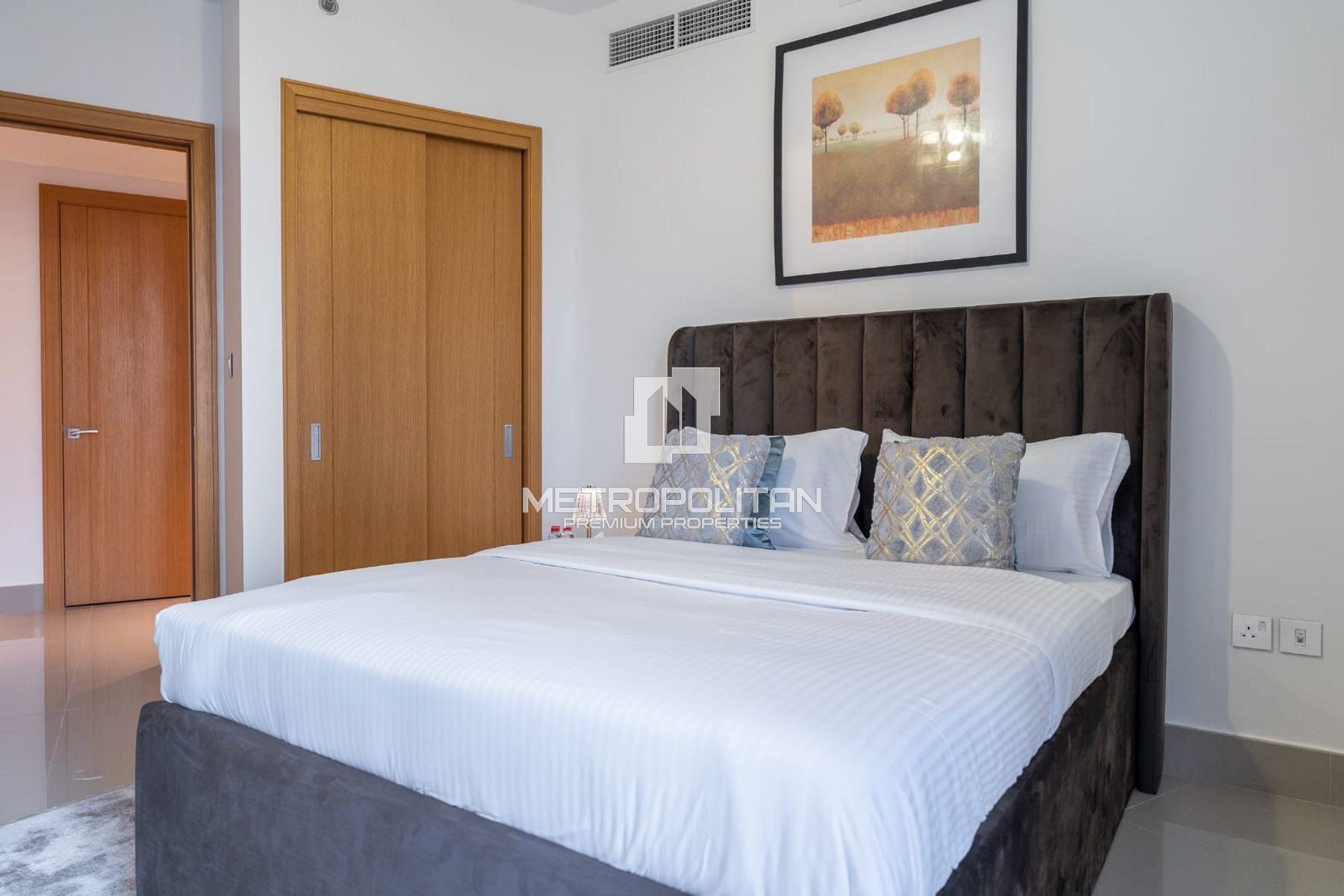 Vacant on Transfer | Fully Furnished | High Floor photo-16