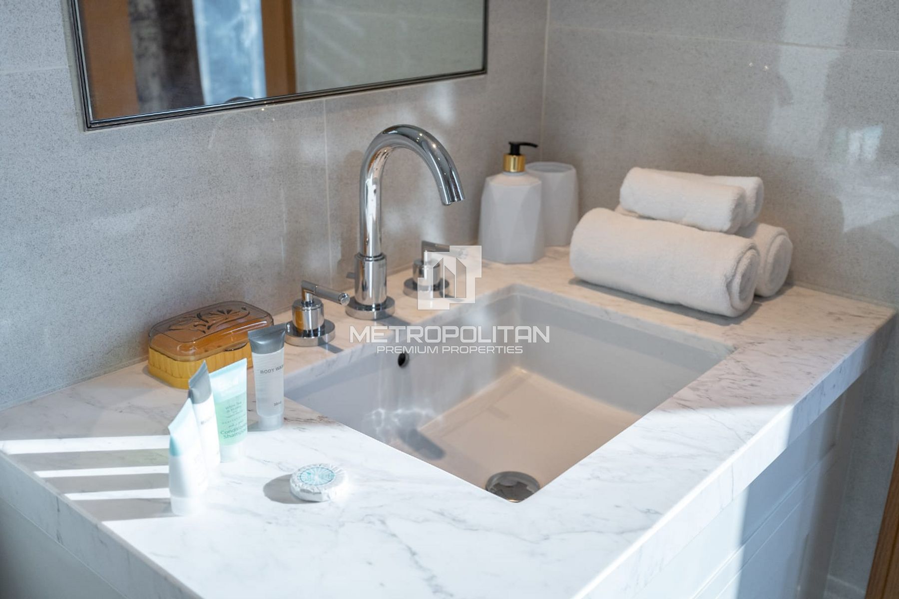 Vacant on Transfer | Fully Furnished | High Floor photo-18