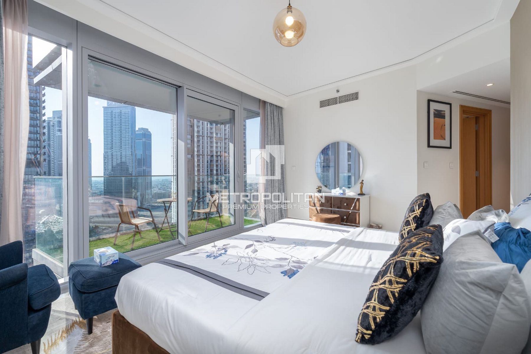 Vacant on Transfer | Fully Furnished | High Floor photo-22