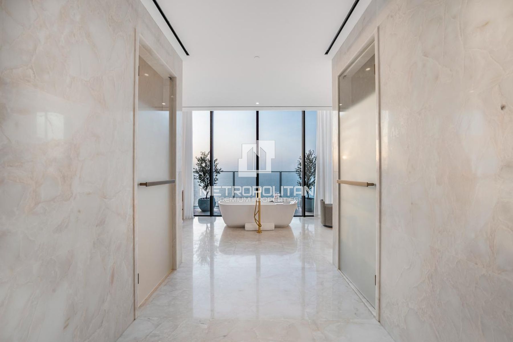 Exclusive Elite Dual-View with Luxury Finishes